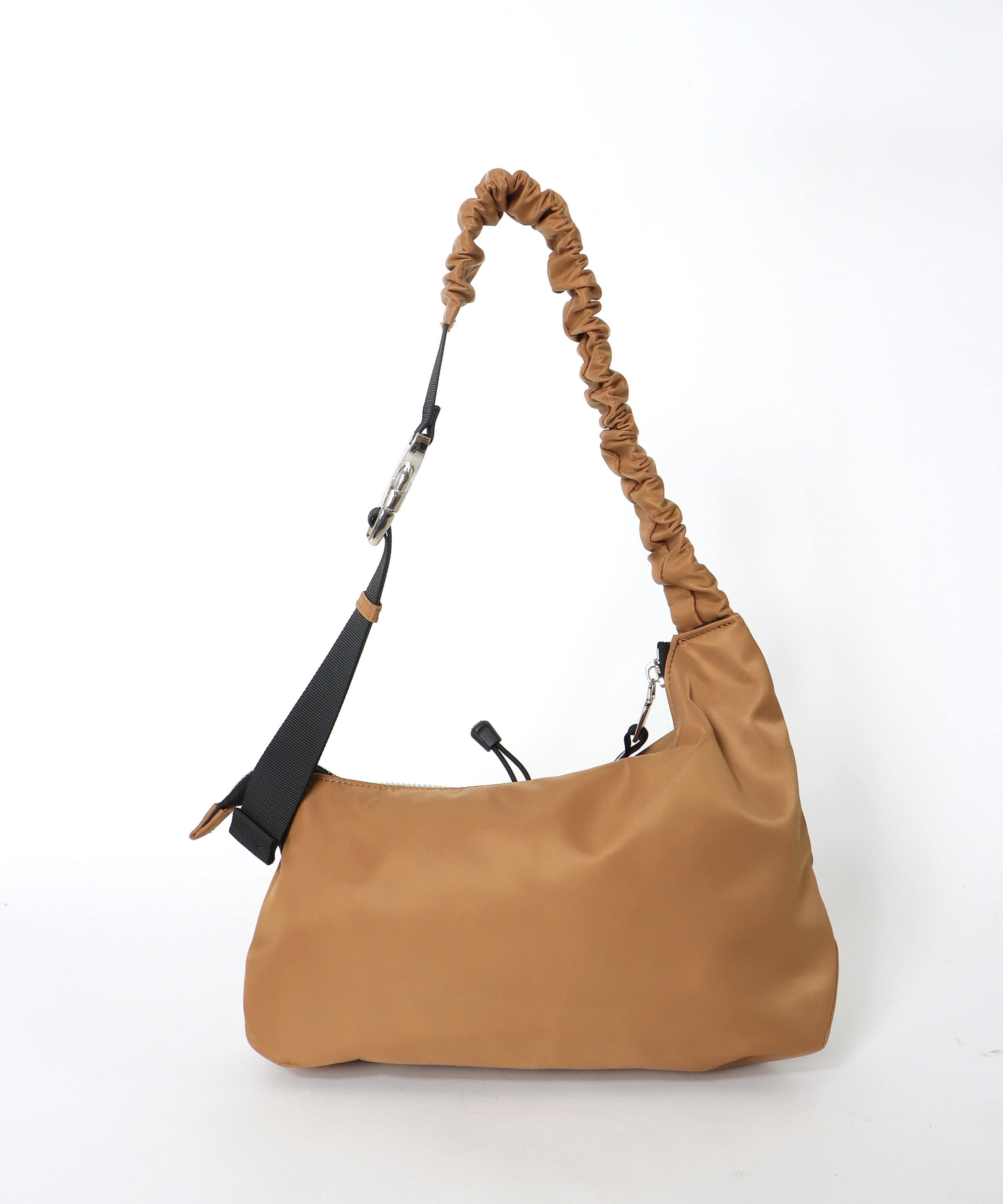 【MARECHAL TERRE 】ナイロンボディーバッグ