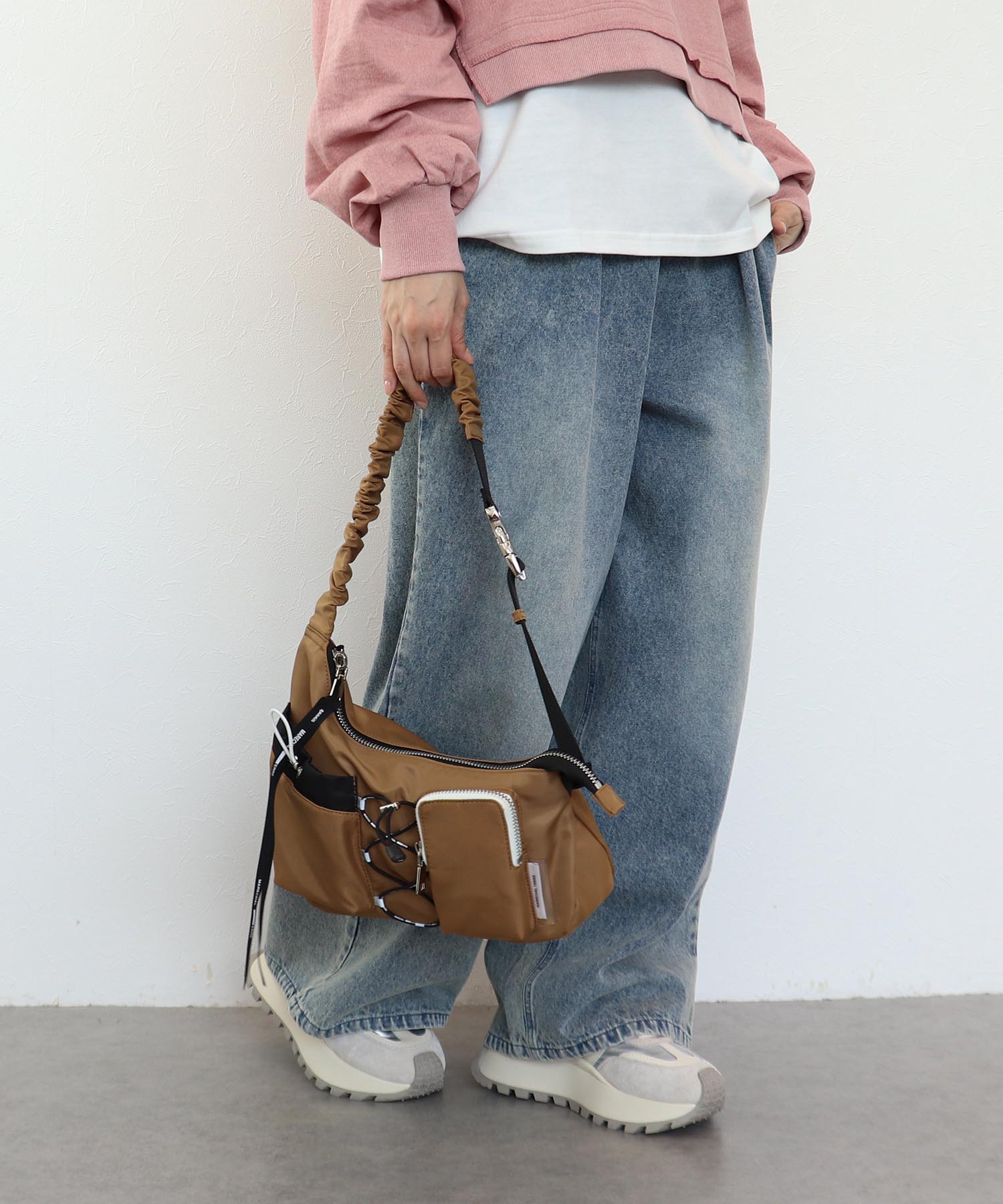 【MARECHAL TERRE 】ナイロンボディーバッグ