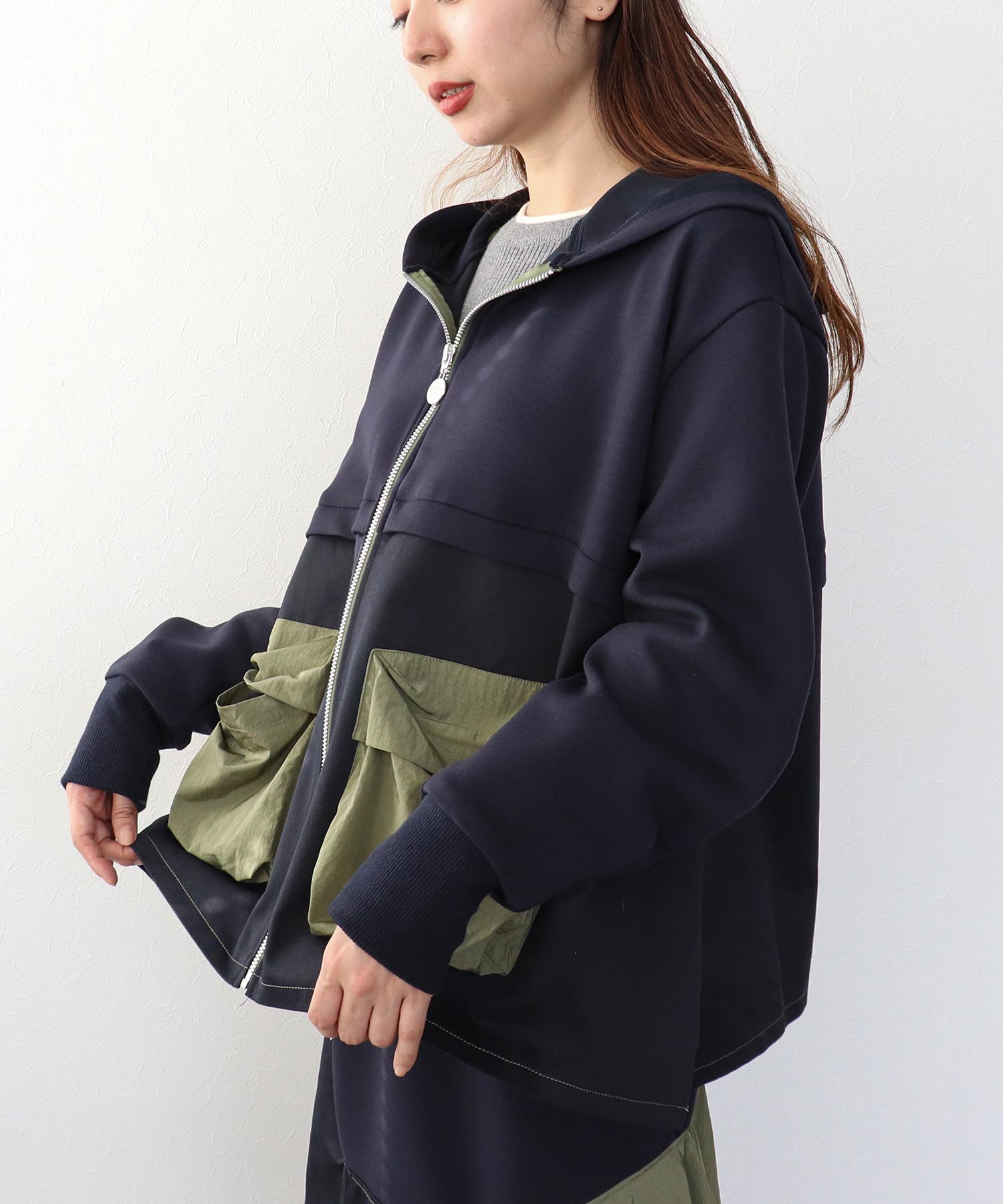 【MARECHAL TERRE 】ポケットフーディー