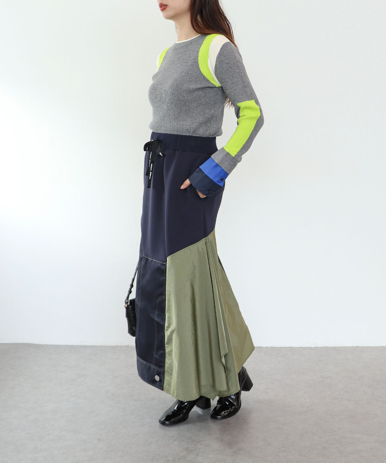 【MARECHAL TERRE 】ドッキングデザインスカート