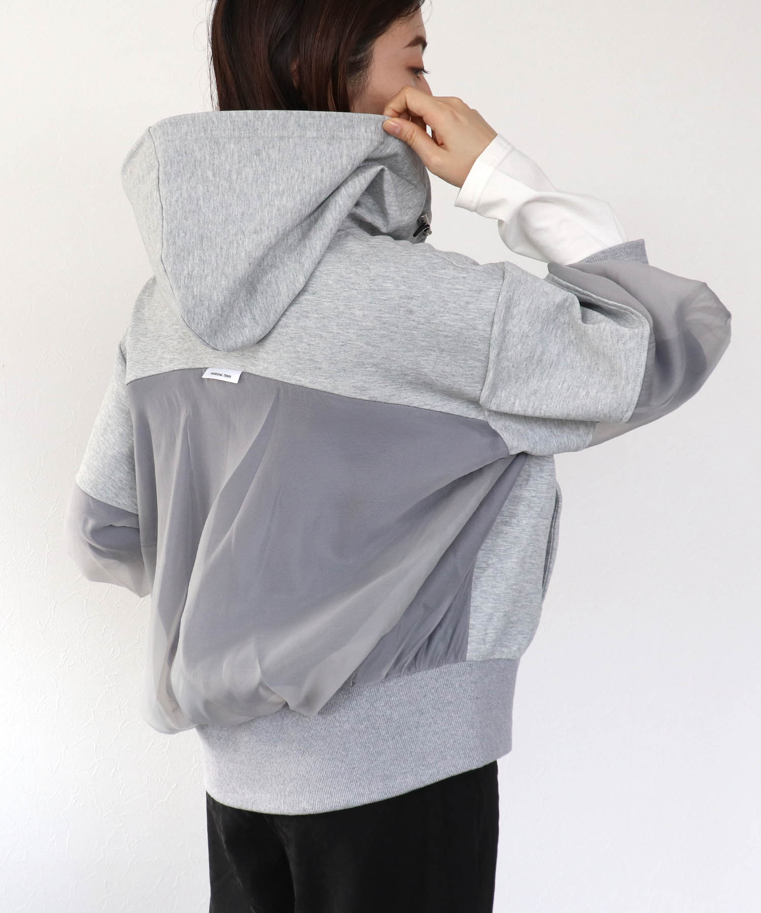 【MARECHAL TERRE】コンビネーションフーディー