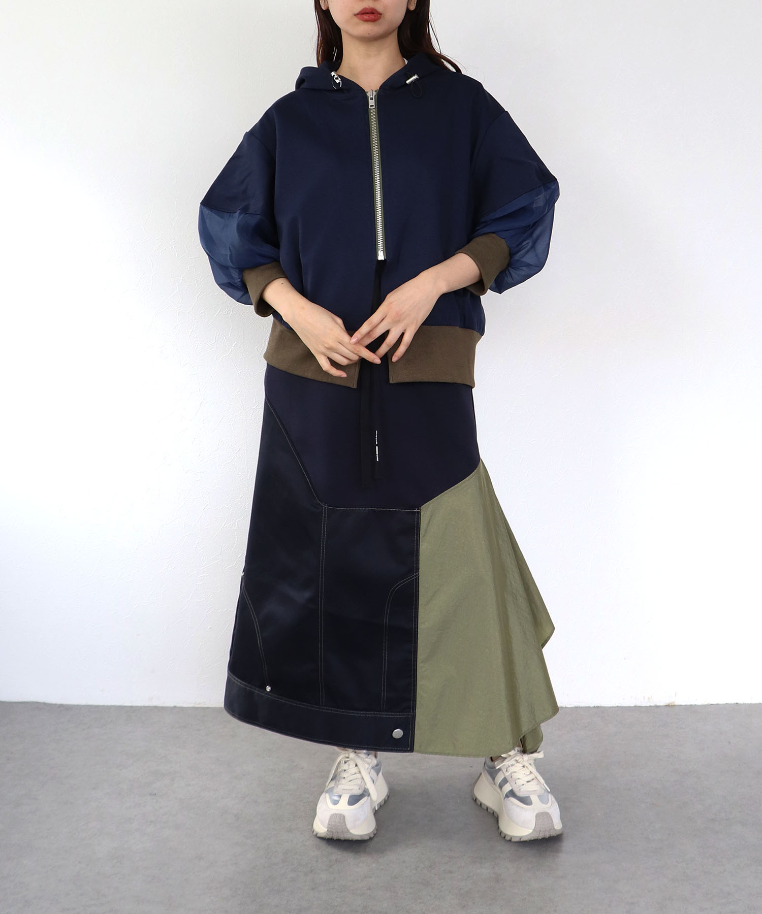 【MARECHAL TERRE】コンビネーションフーディー