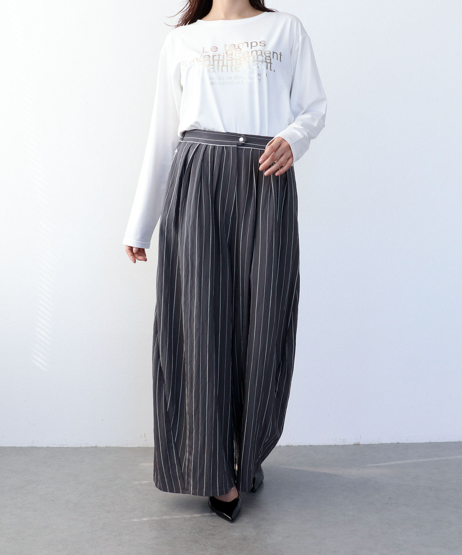 【MARECHAL TERRE】タックコクーンパンツ