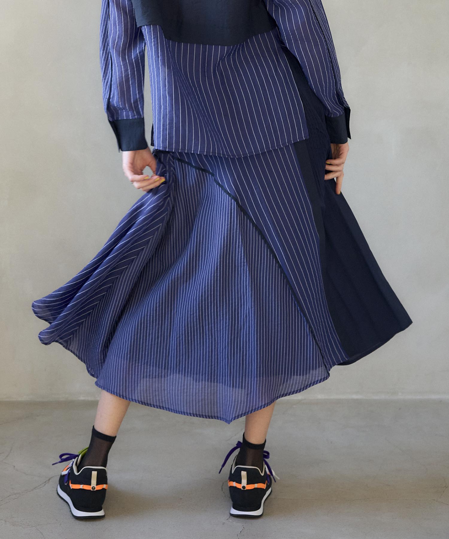 【MARECHAL TERRE】プリーツ切替ストライプスカート