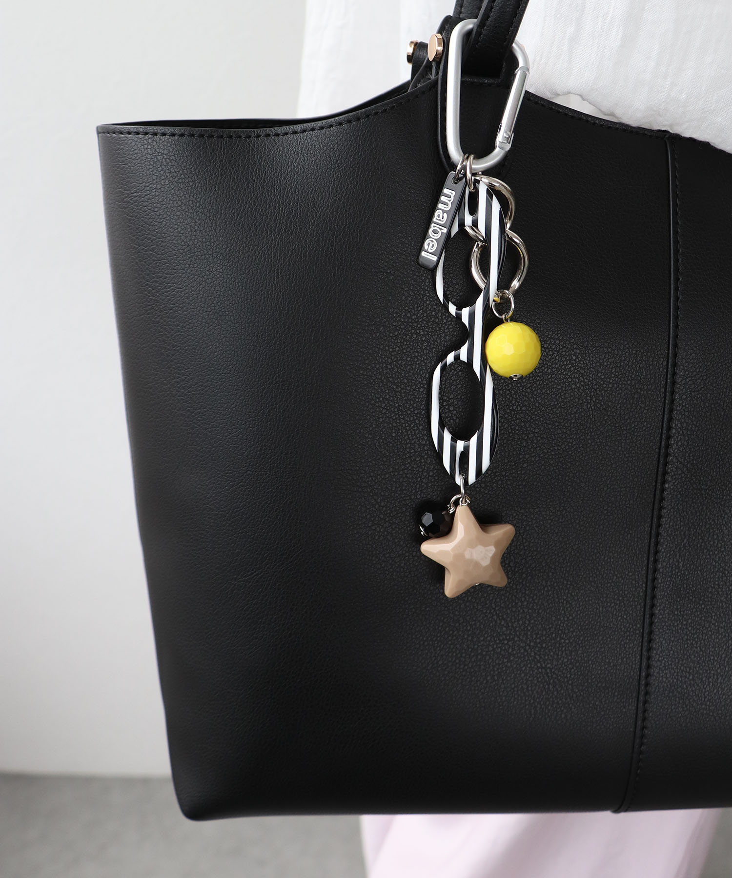 【MABEL】サングラスチャーム