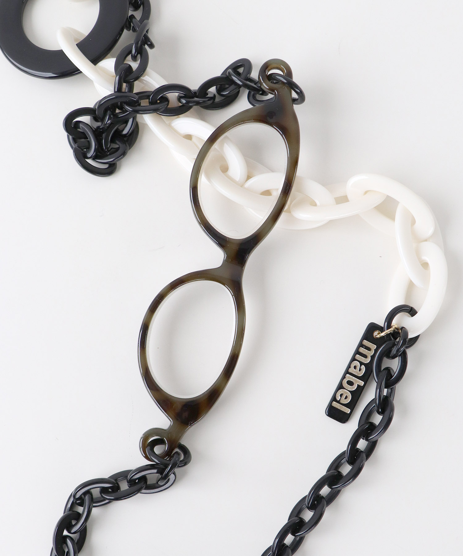 新色入荷【MABEL】ルーペ付きネックレス