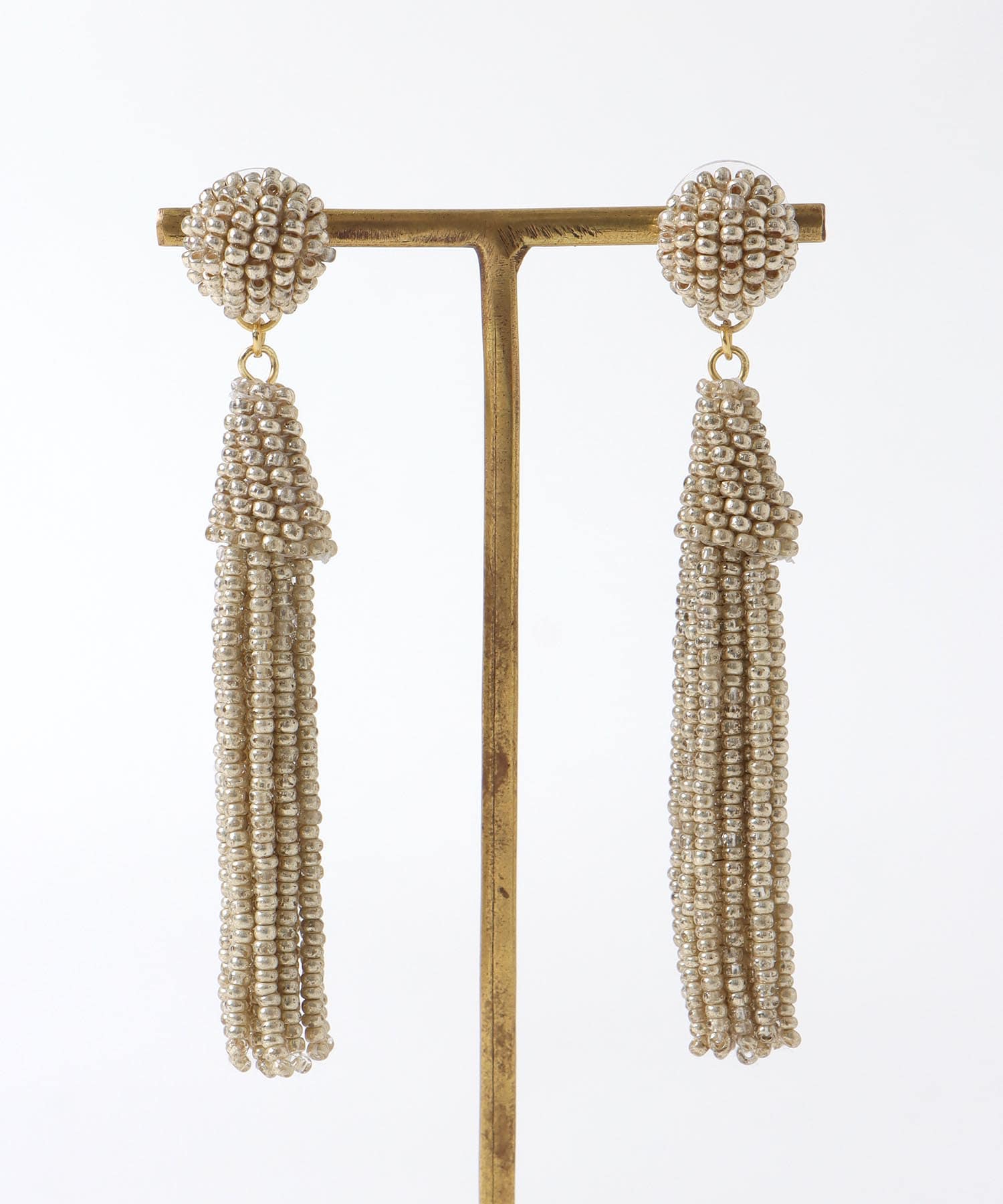 【MAYGLOBE 】ビーズタッセルピアス