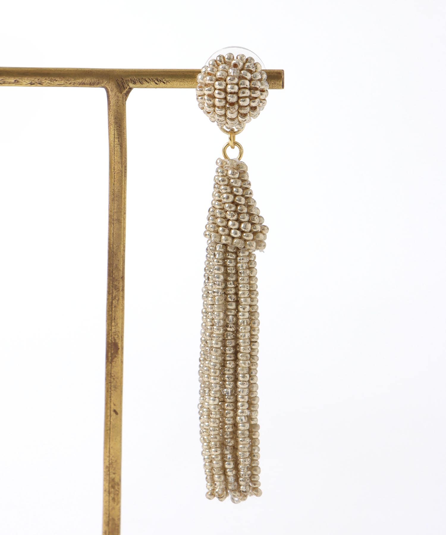 【MAYGLOBE 】ビーズタッセルピアス