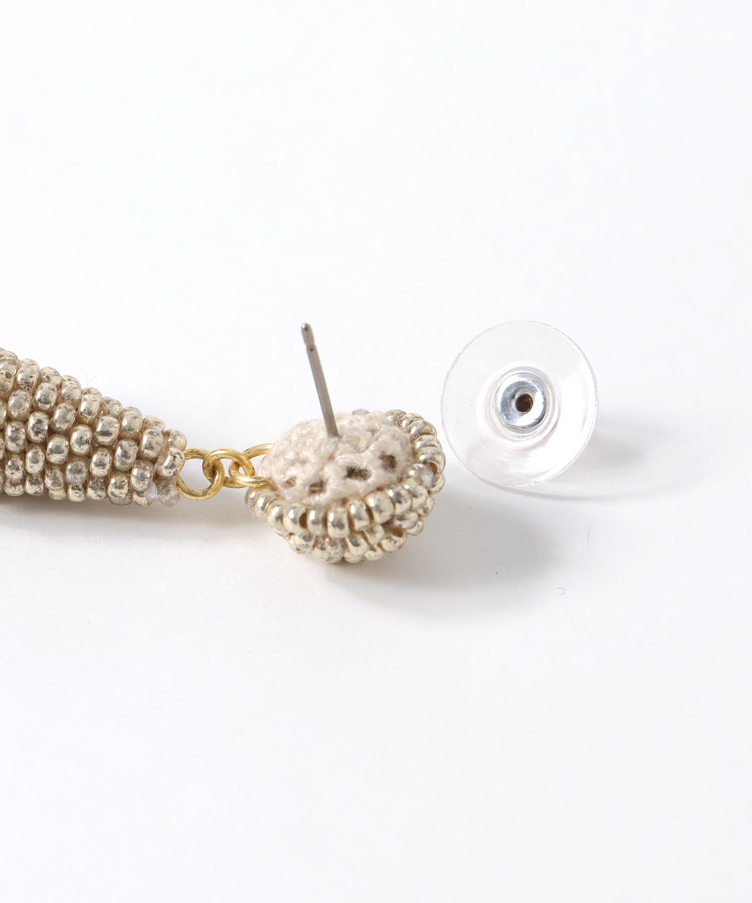 【MAYGLOBE 】ビーズタッセルピアス