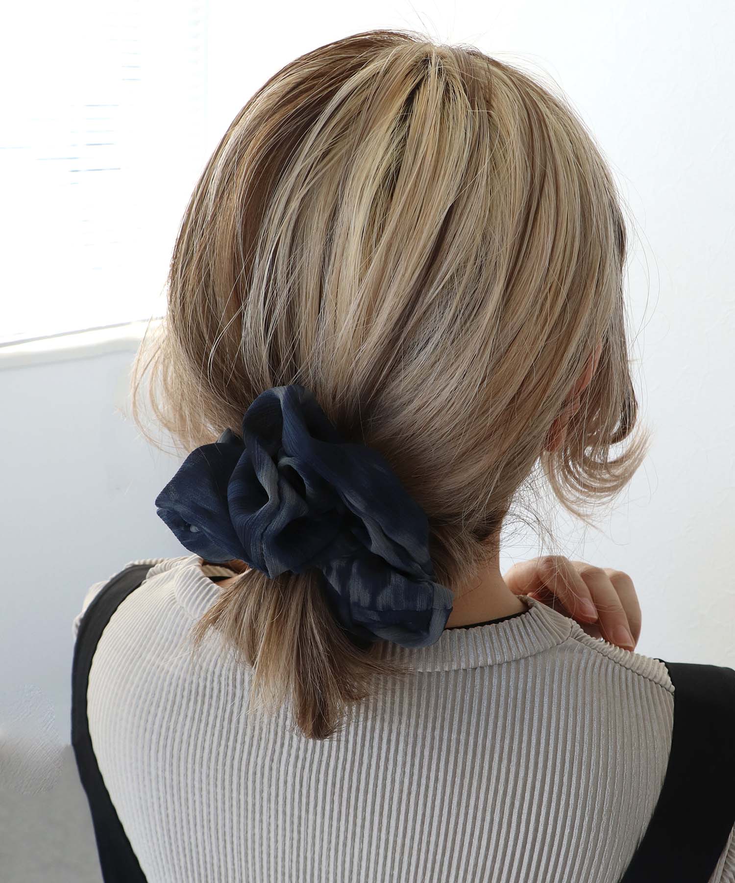 タイダイ柄ビッグシュシュ