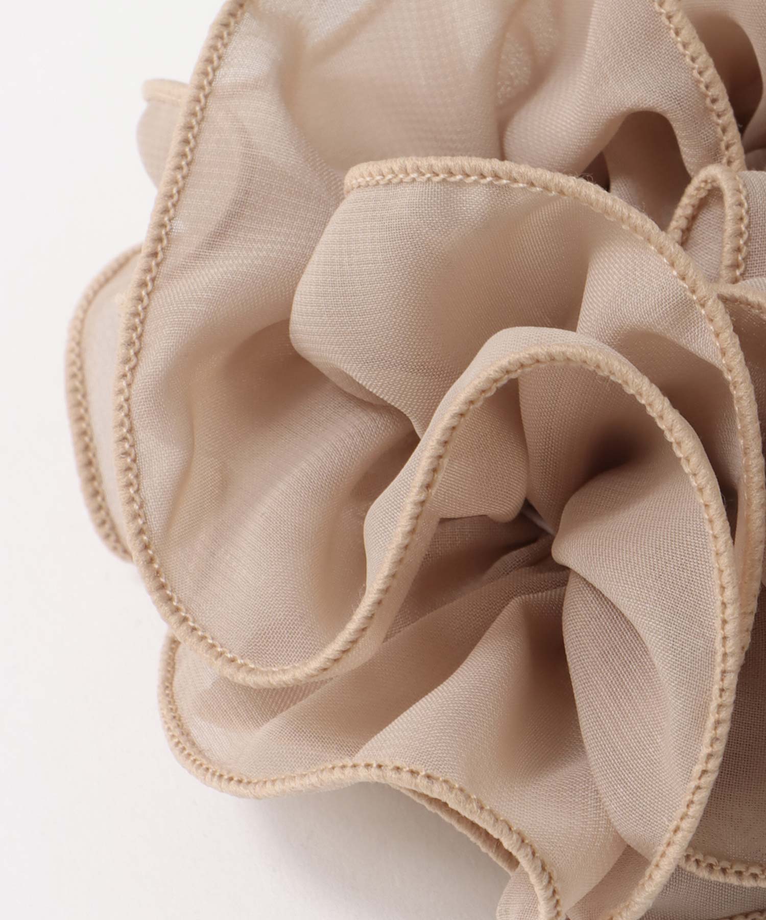 フリルボリュームシュシュ