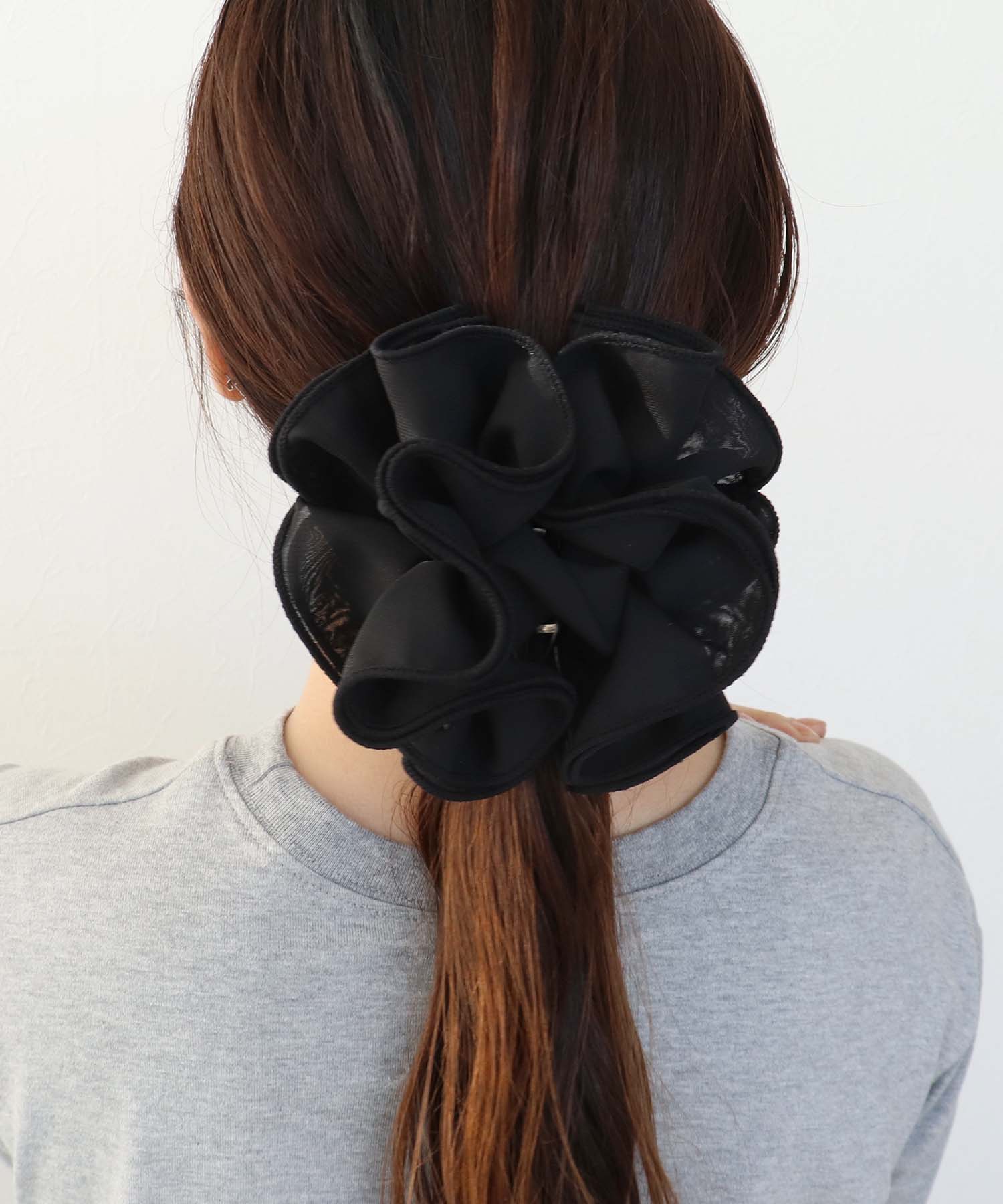 フリルボリュームバンス