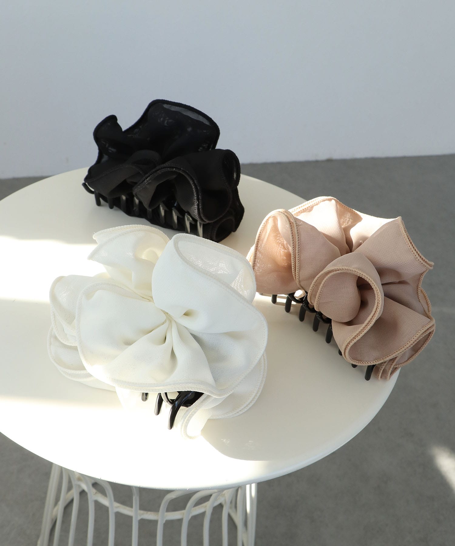 フリルボリュームバンス