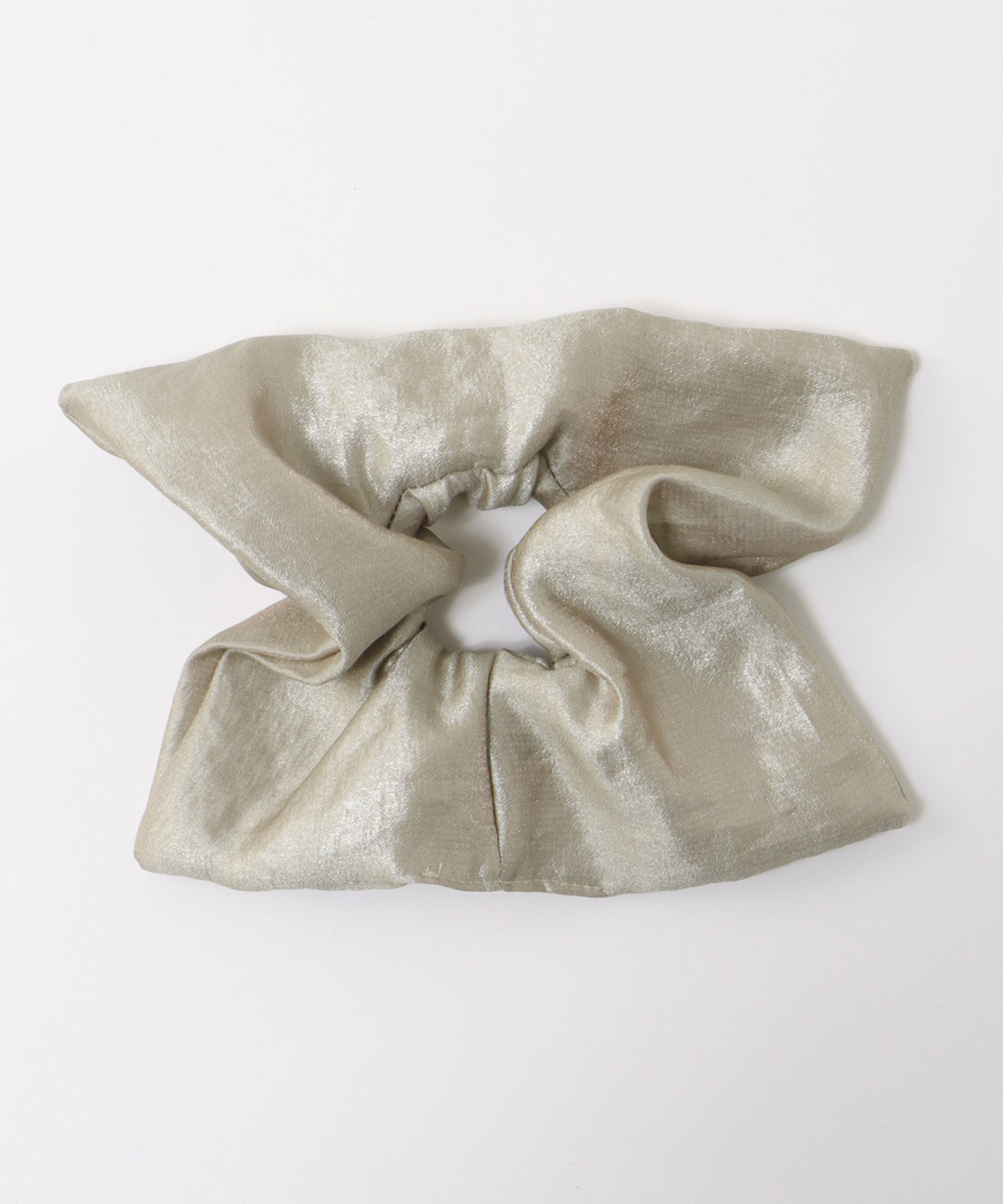 スクエアサテンシュシュ