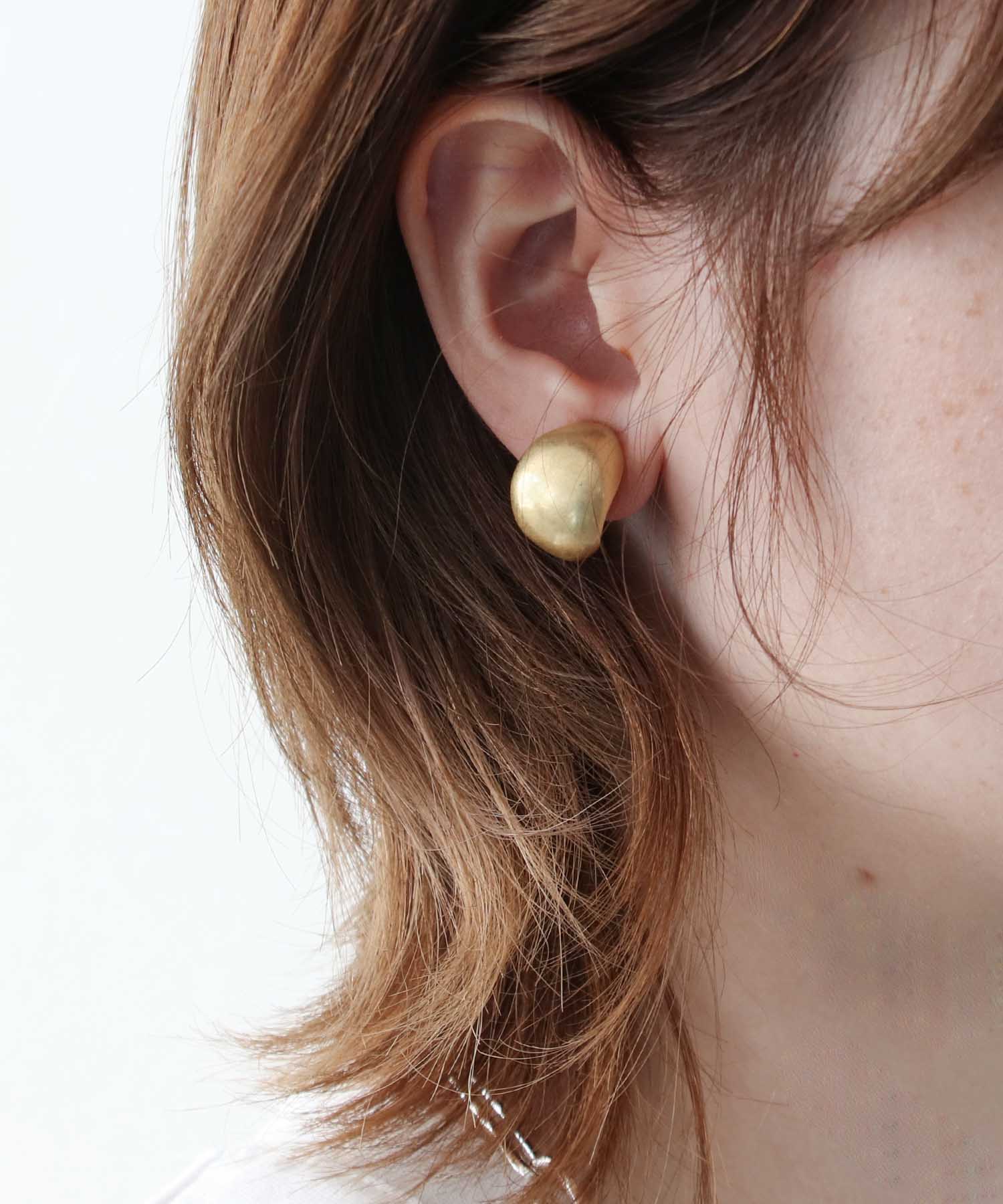 【LIMITED NUMBER】メタルボリュームイヤリング