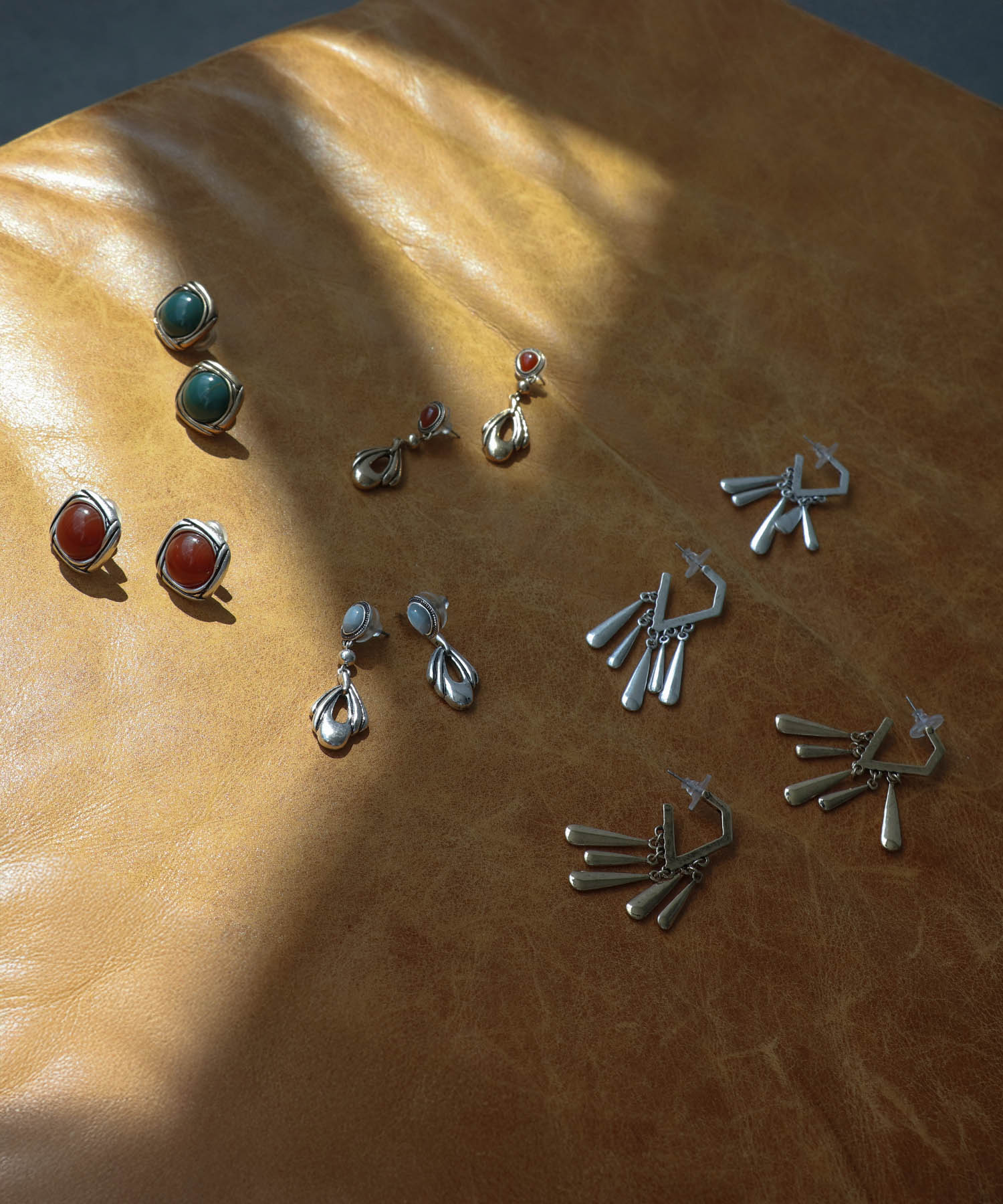 【LIMITED NUMBER】メタルフリンジ風ピアス