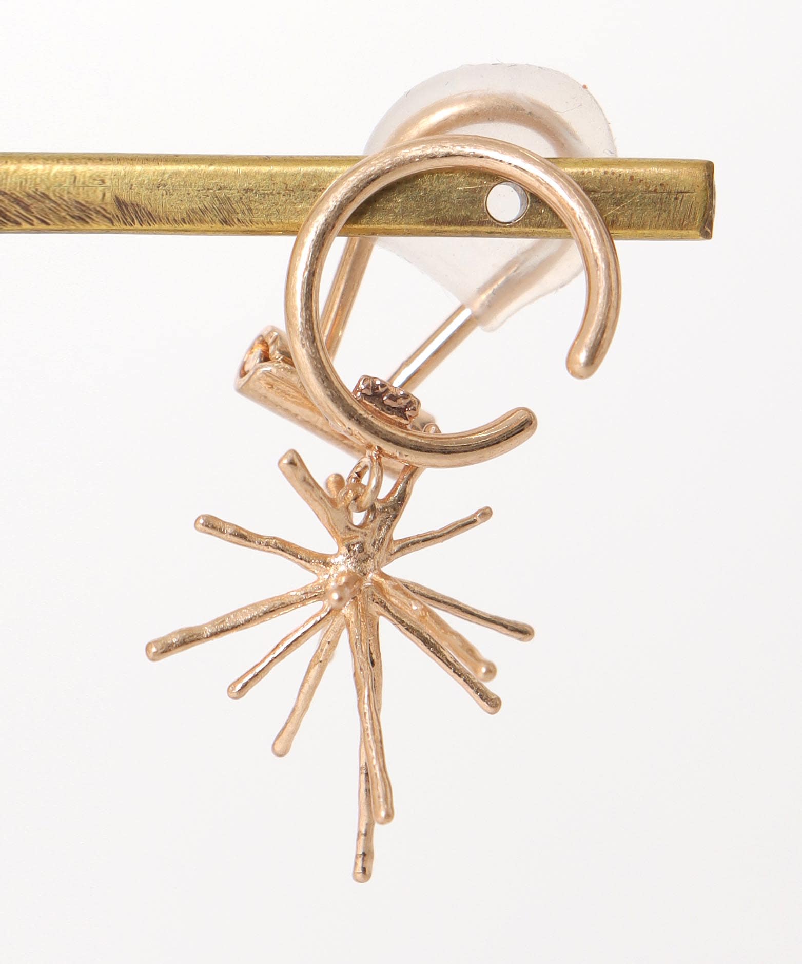 【LIMITED NUMBER】ブライトスターカーブイヤリング