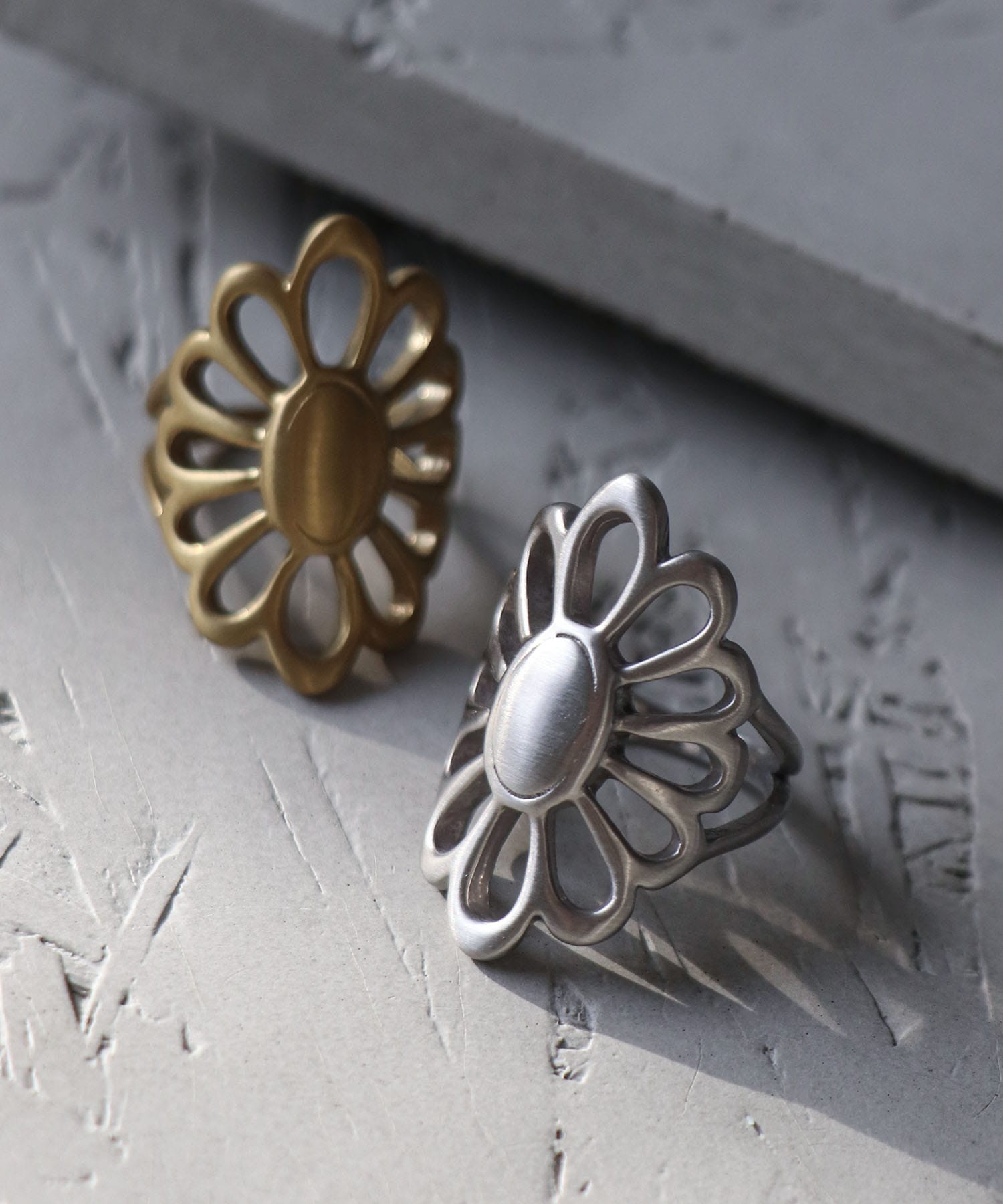 【LIMITED NUMBER】フラワーステンレスリング#13