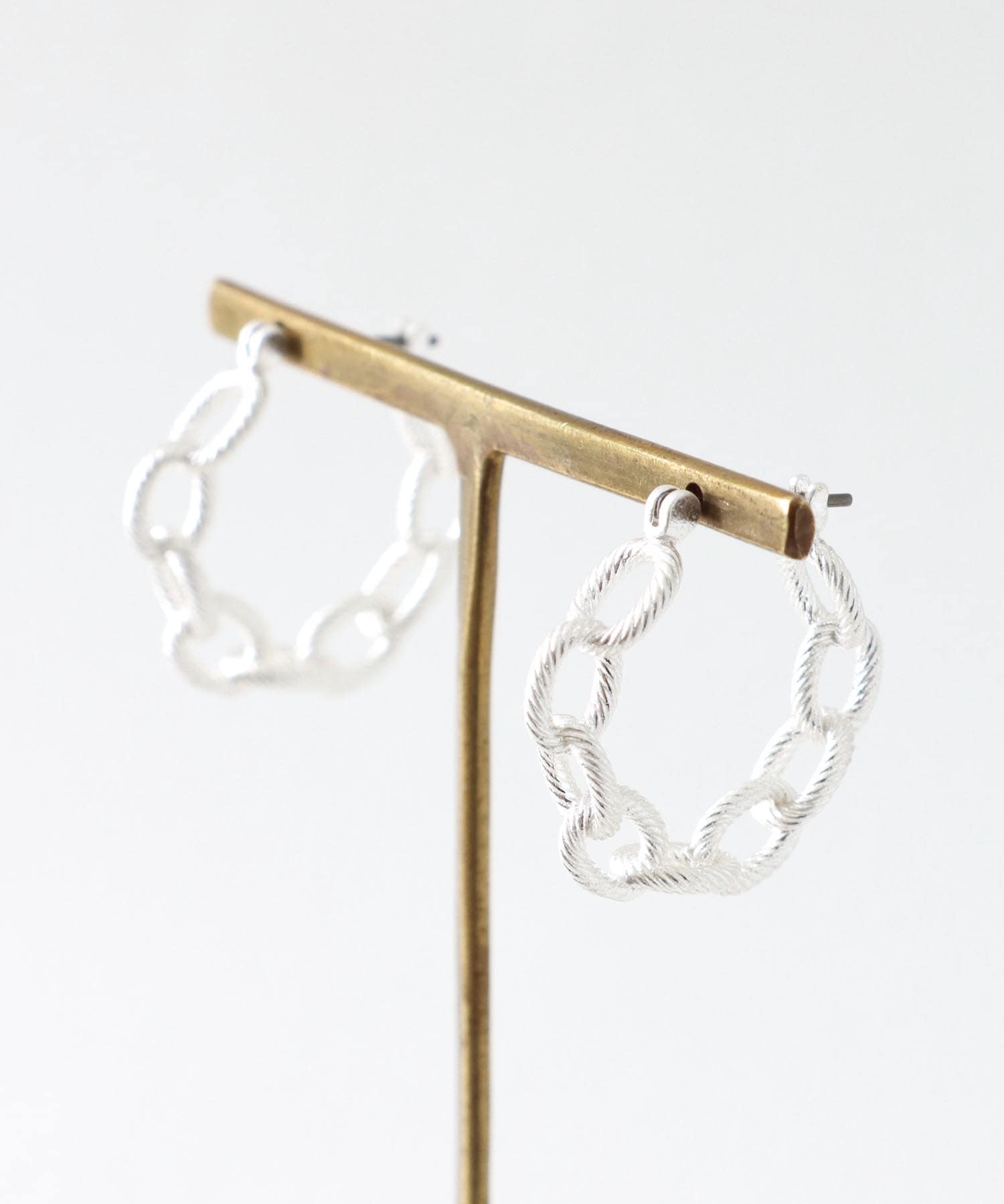 【LIMITED NUMBER】チェーンフープピアス