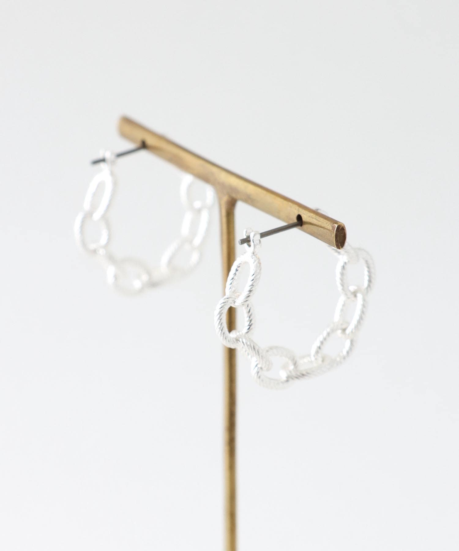 【LIMITED NUMBER】チェーンフープピアス