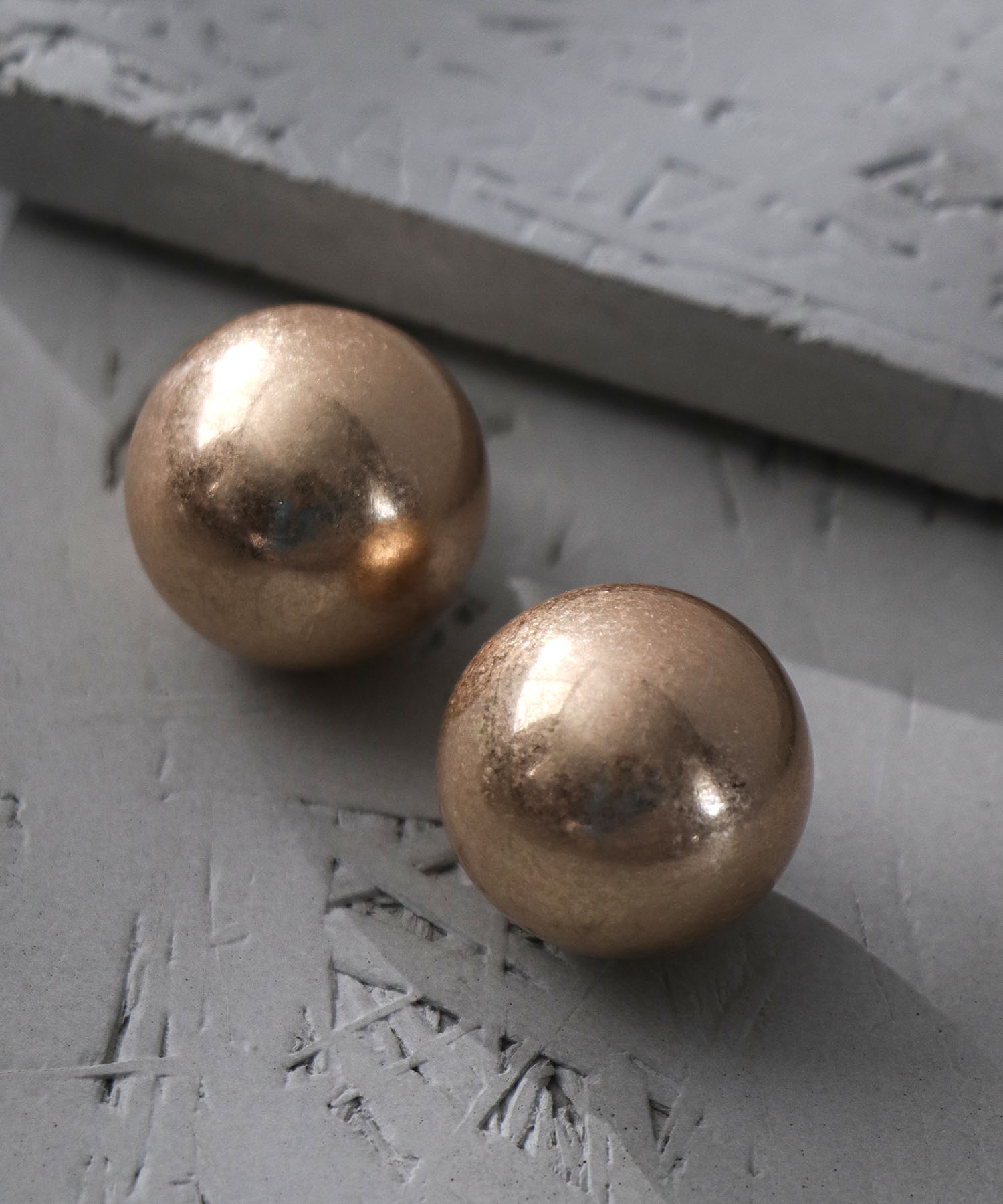 【LIMITED NUMBER】ボールピアス