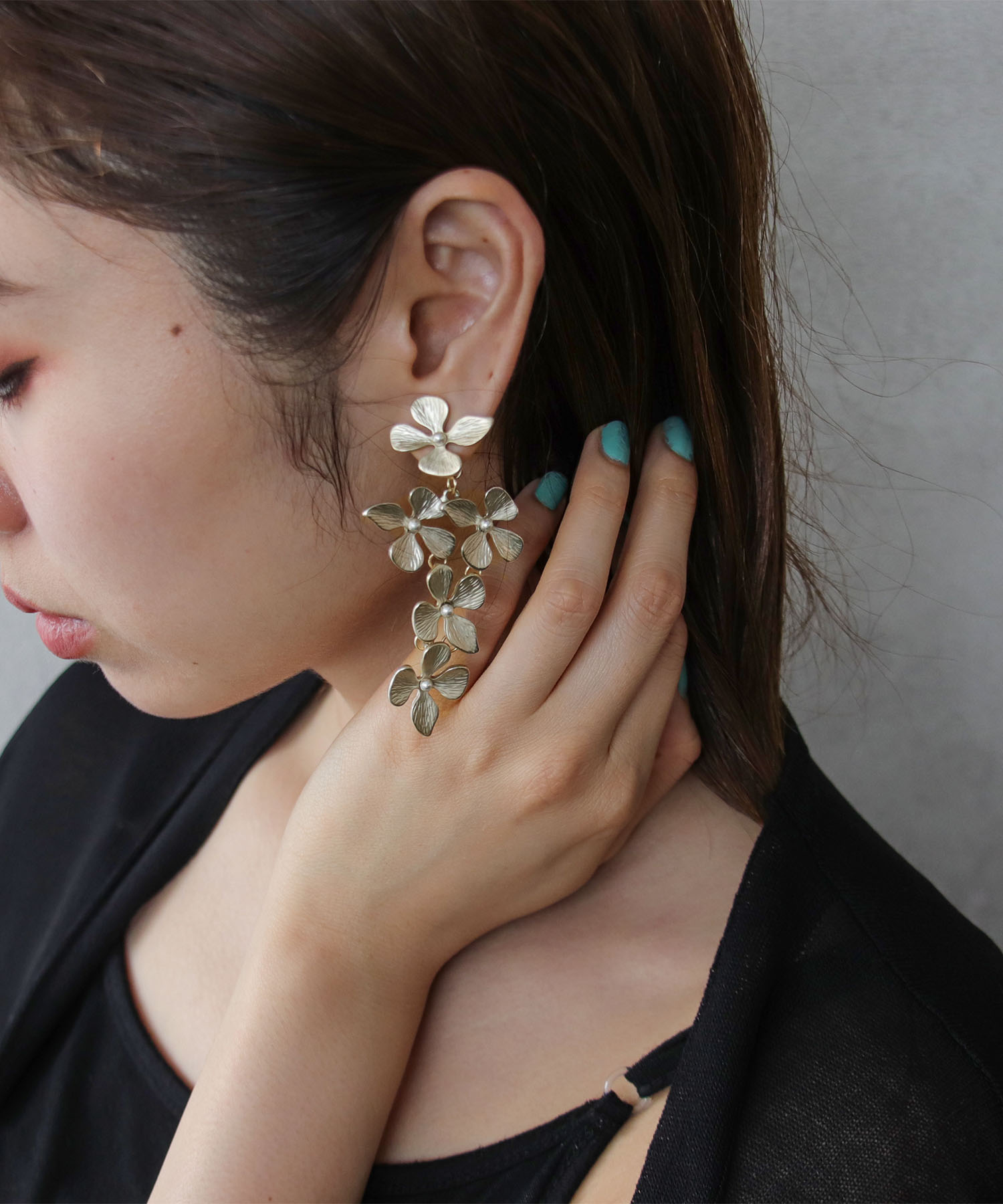 【LIMITED NUMBER】MELLOWフラワーピアス