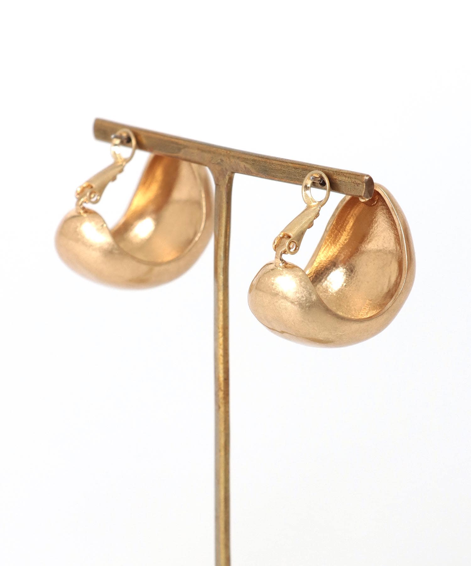 【LIMITED NUMBER】メタルボリュームピアス