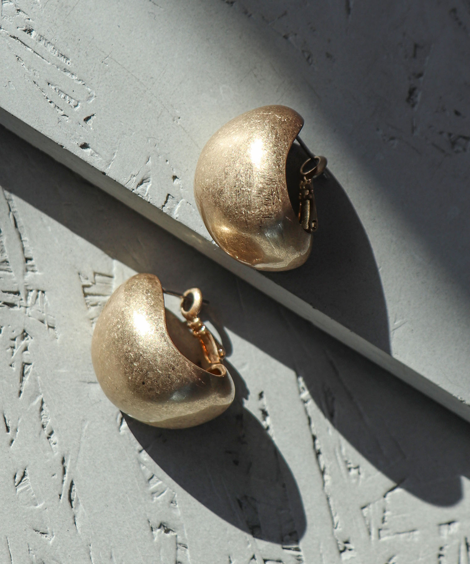 【LIMITED NUMBER】メタルボリュームピアス