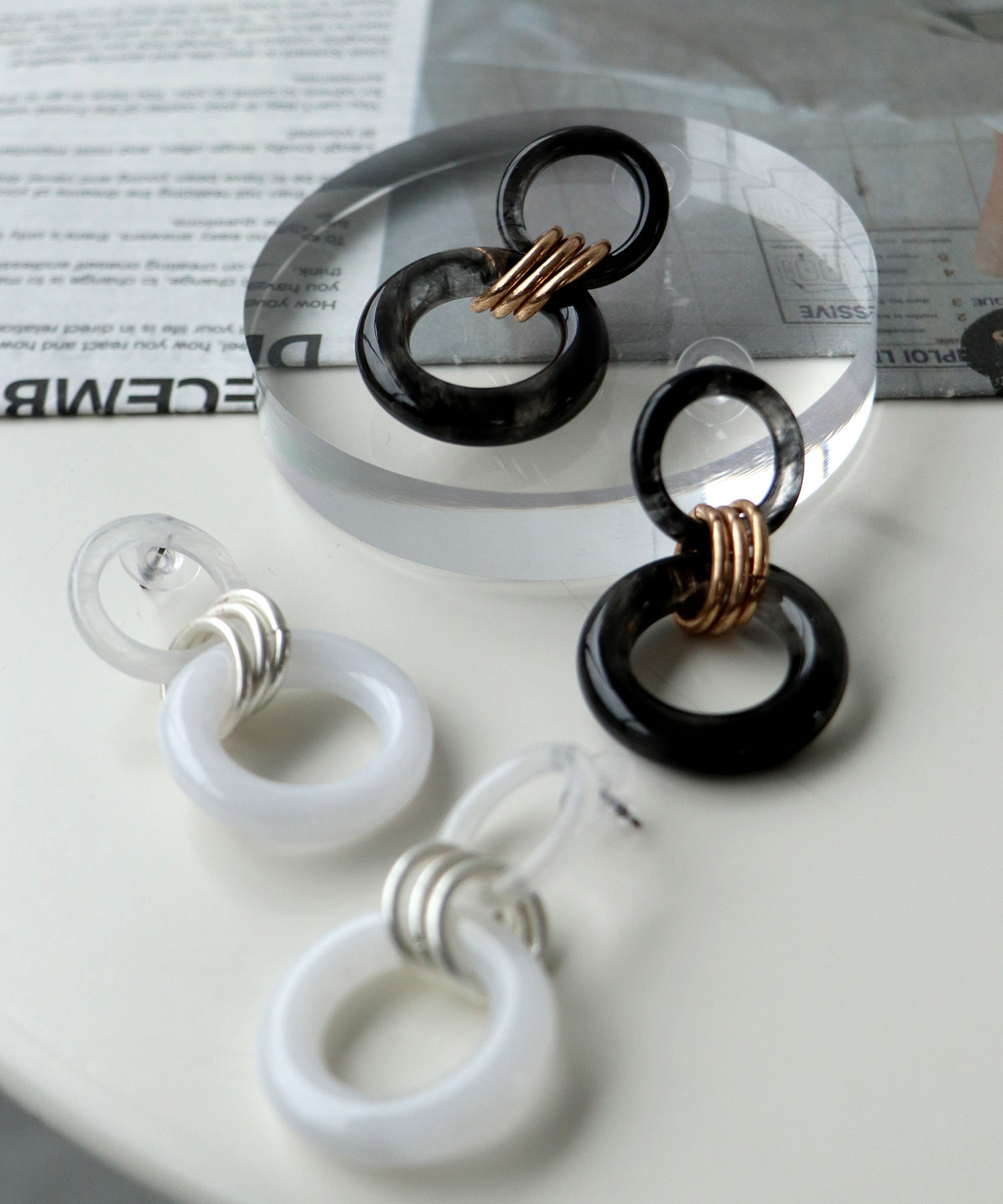 【LIMITED NUMBER】ダブルクリアアクリルピアス