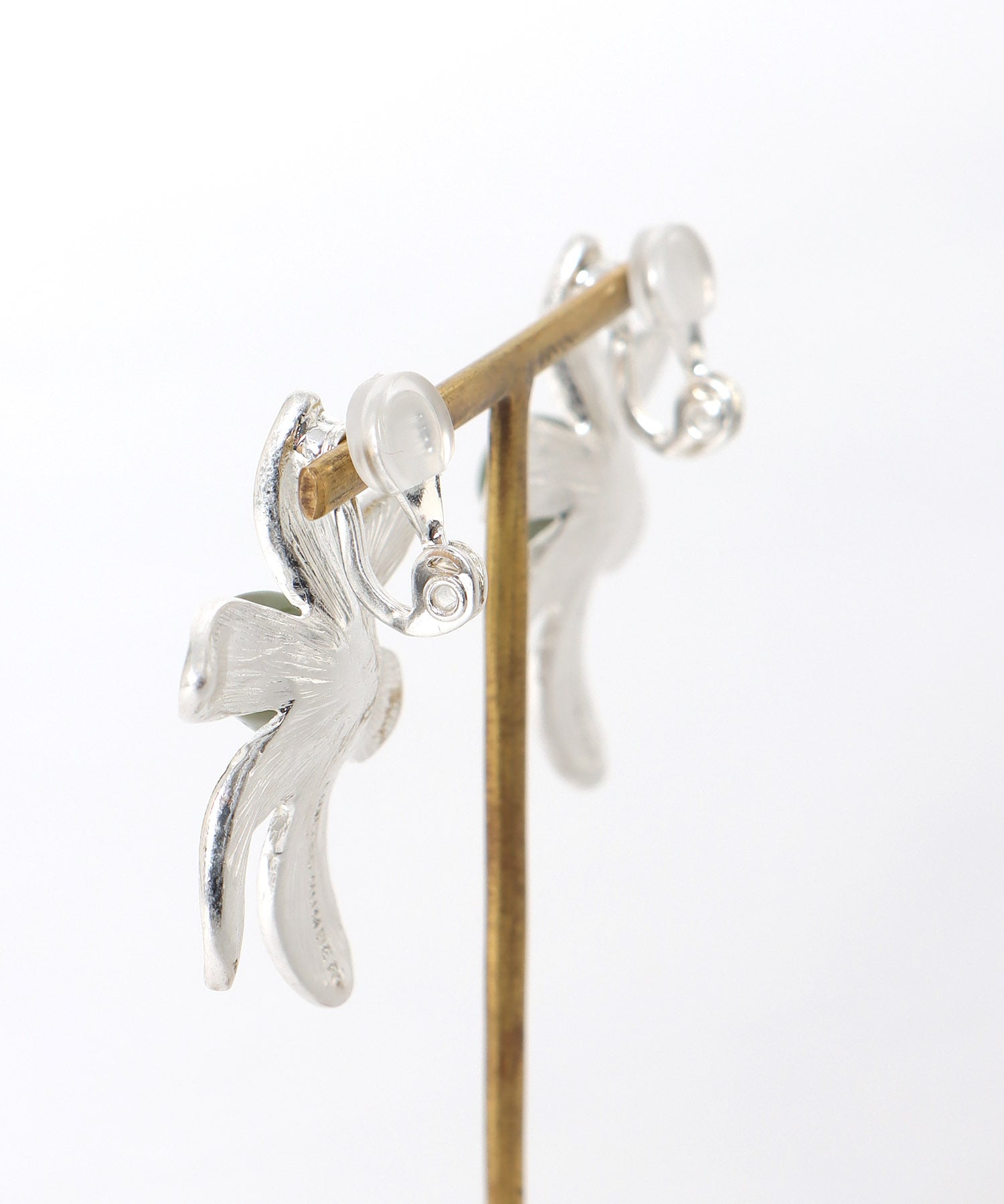 【LIMITED NUMBER】アンティークメタルフラワーイヤリング