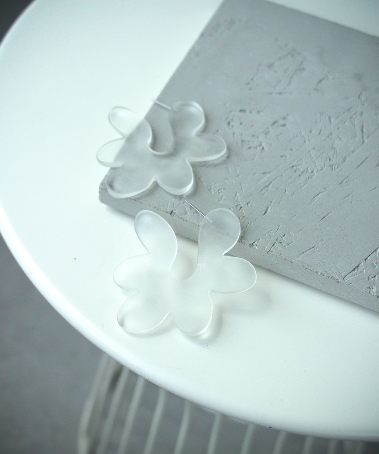 【LIMITED NUMBER】マットフラワーピアス