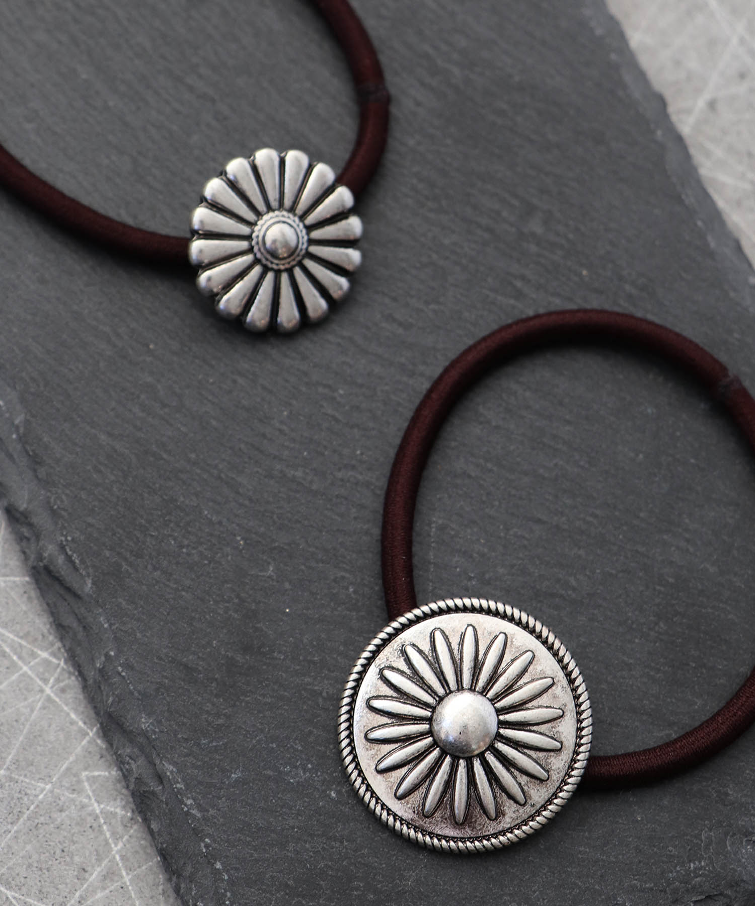 【LIMITED NUMBER】フラワーボタンコンチョヘアゴム