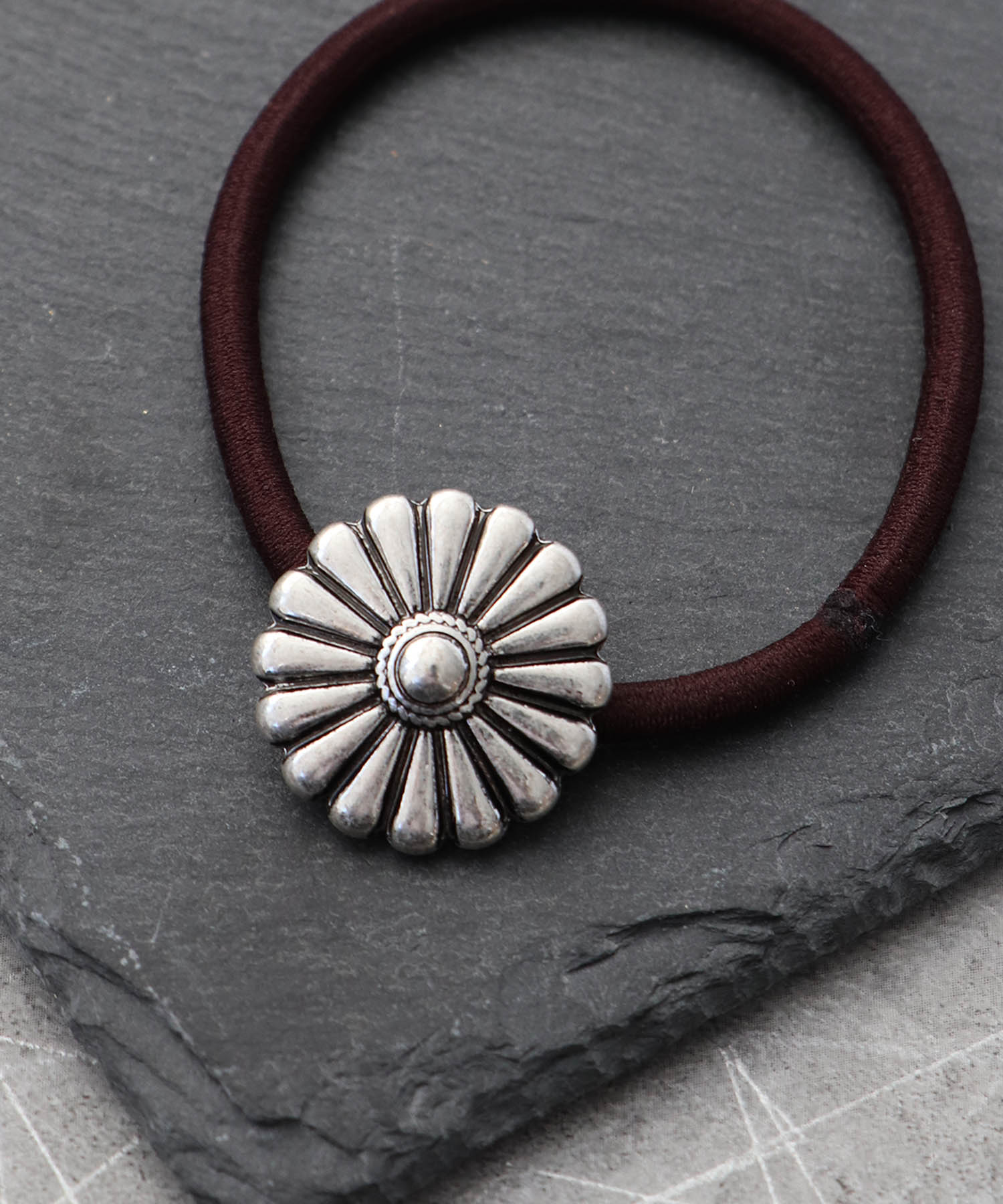 【LIMITED NUMBER】フラワーコンチョヘアゴム