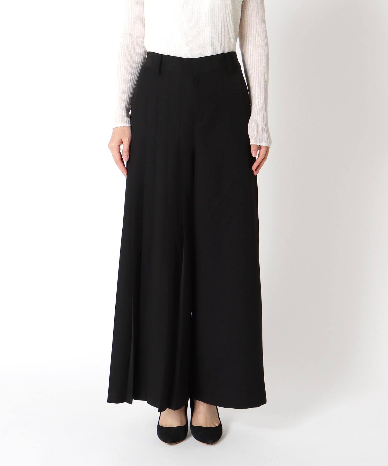 ハーフプリーツパンツ