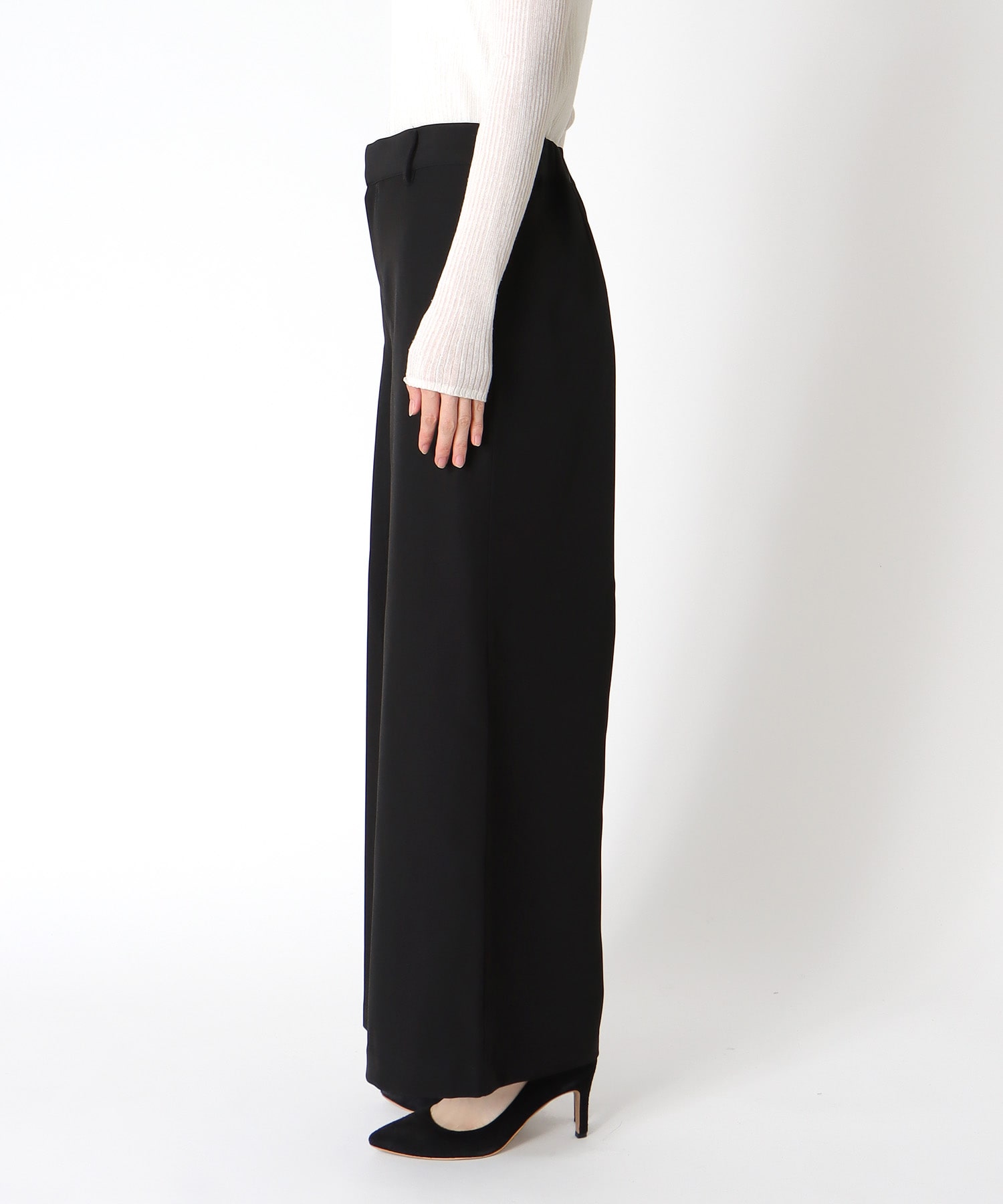 ハーフプリーツパンツ