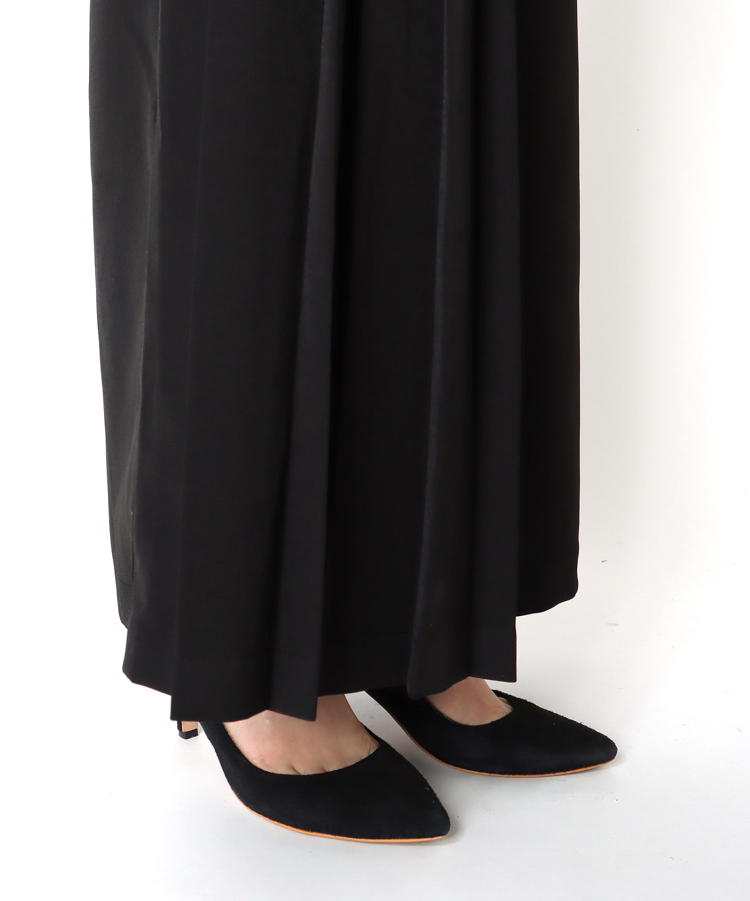 ハーフプリーツパンツ