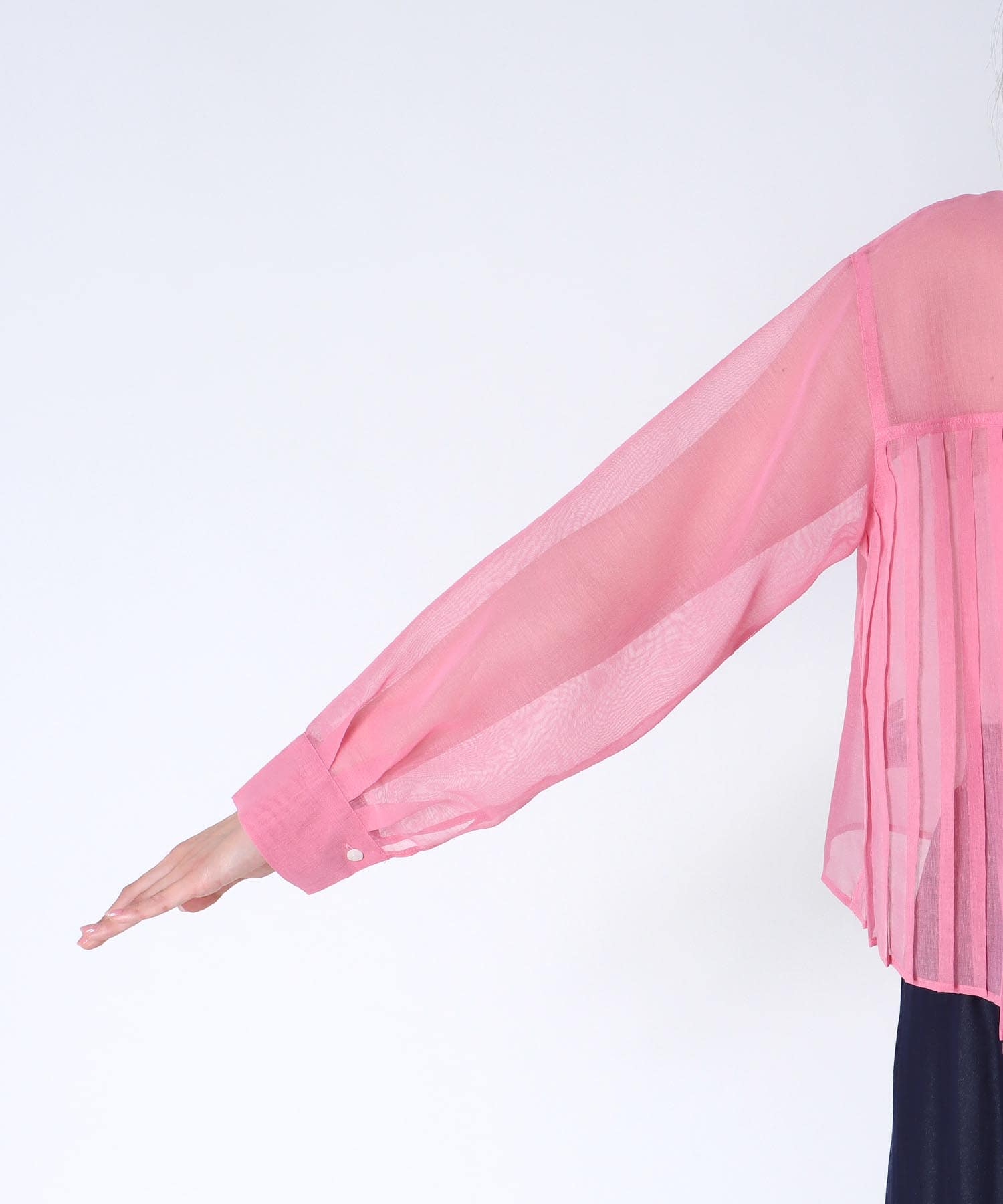 シアーリネンライクバックプリーツシャツ