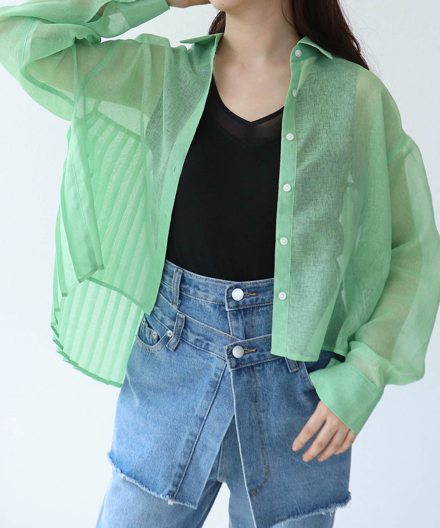 シアーリネンライクバックプリーツシャツ