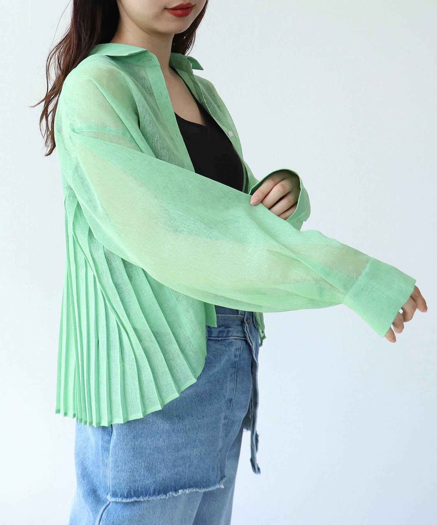 シアーリネンライクバックプリーツシャツ