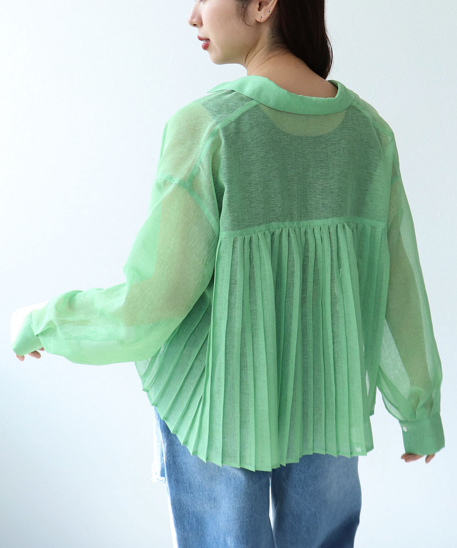 シアーリネンライクバックプリーツシャツ