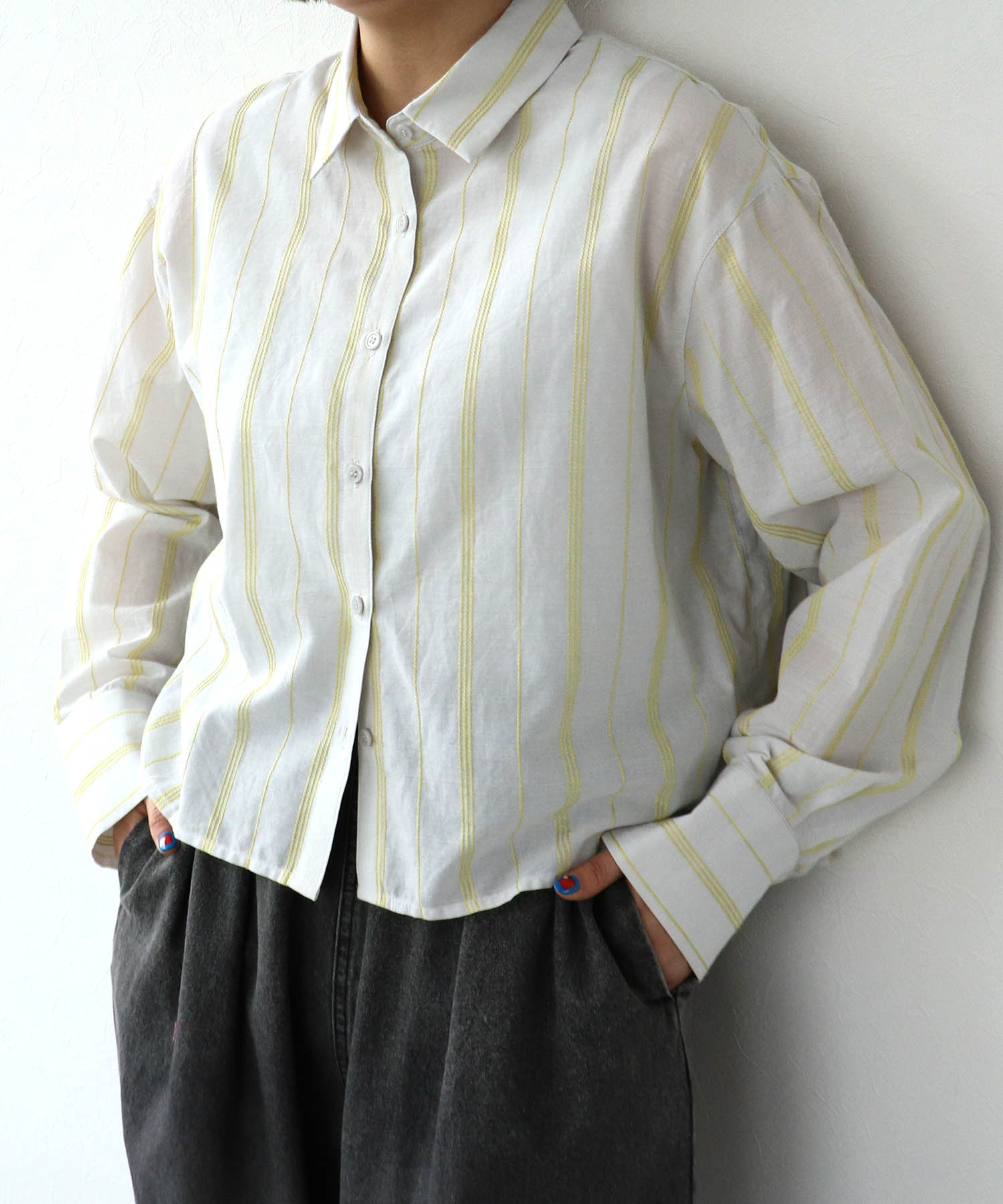 カラーステッチ刺繍ブラウス（別注）