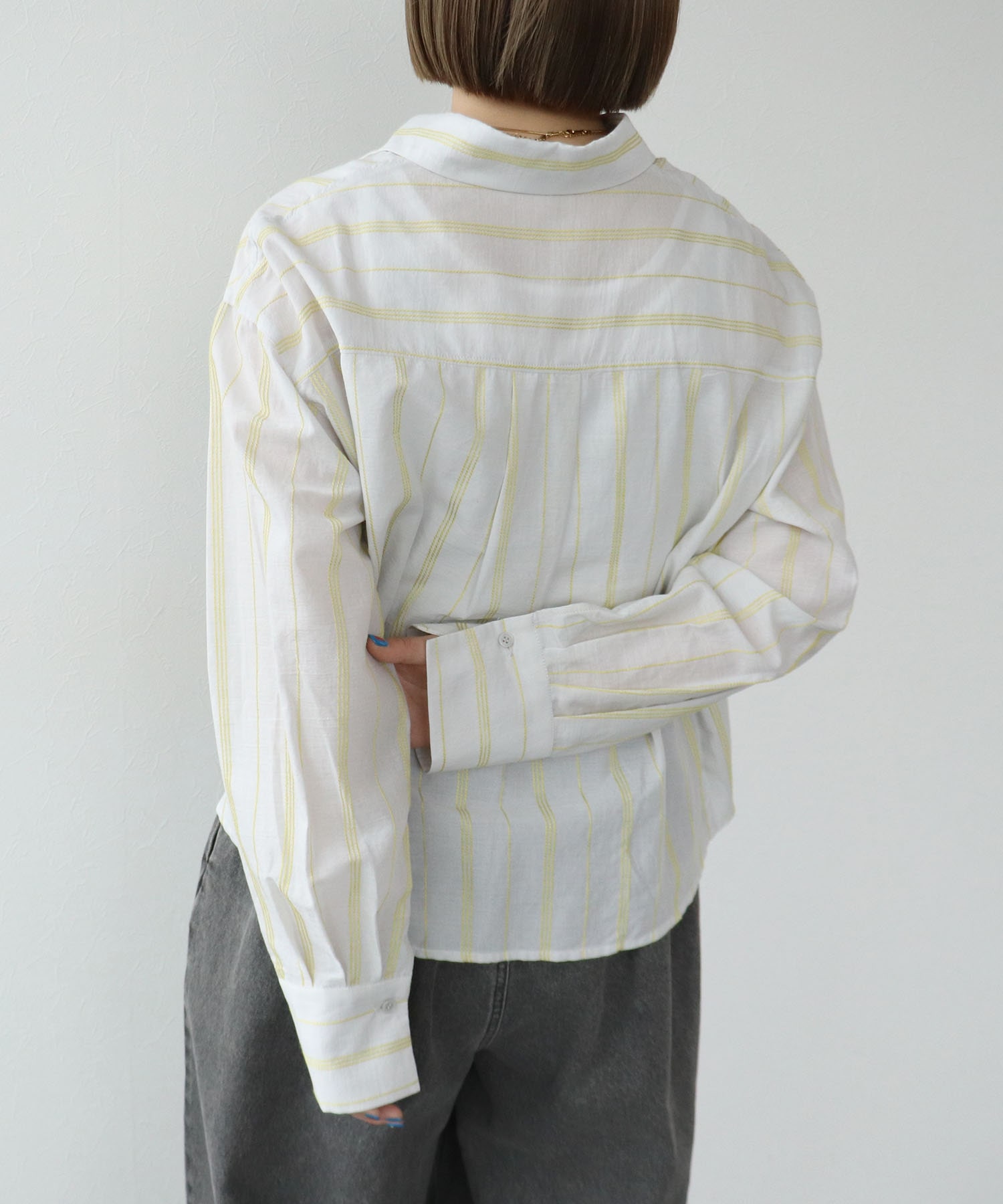 カラーステッチ刺繍ブラウス（別注）