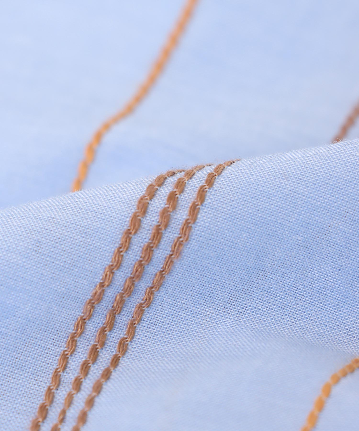 カラーステッチ刺繍ブラウス（別注）