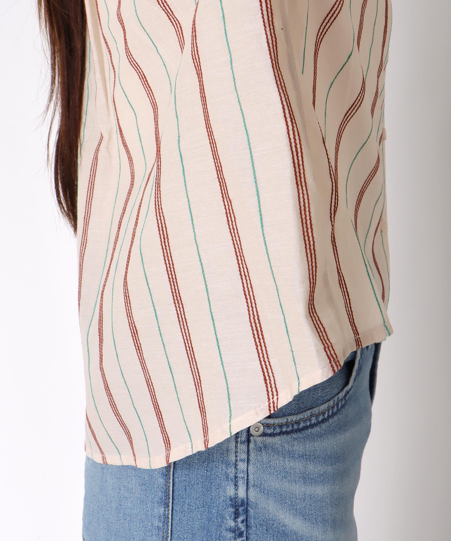 カラーステッチ刺繍ブラウス（別注）