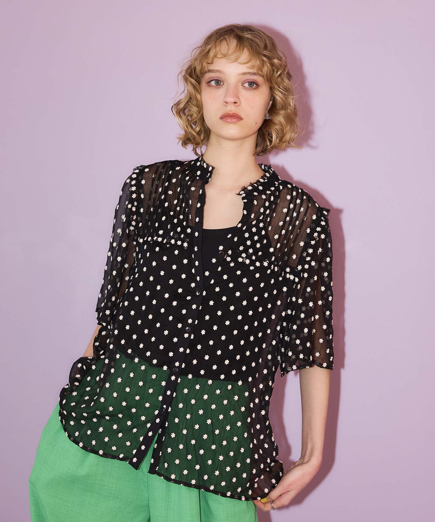 楊柳フラワー刺繍ブラウス