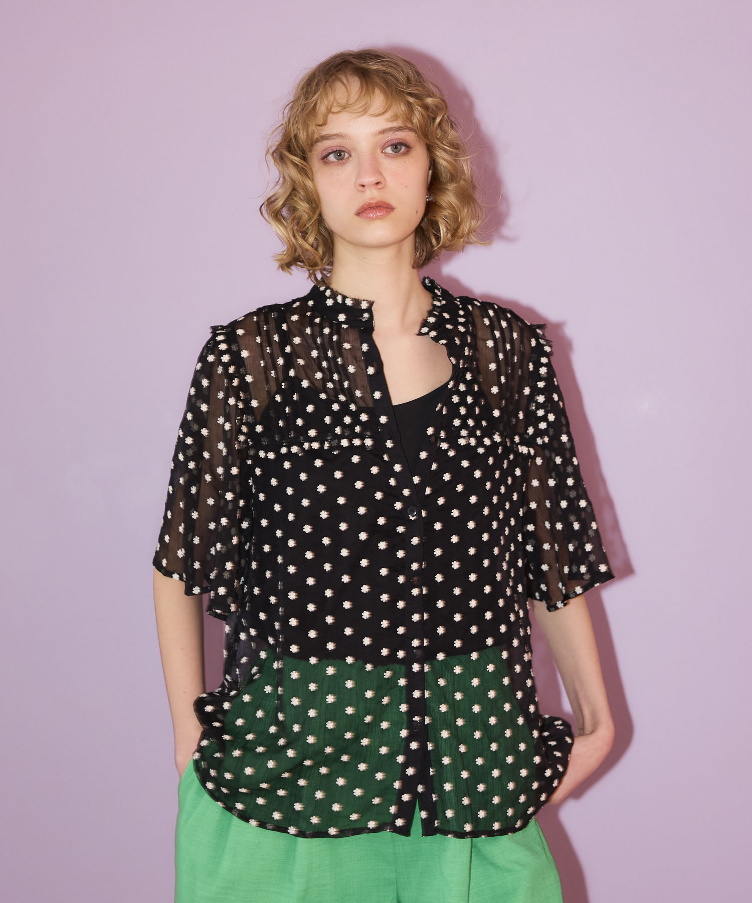 楊柳フラワー刺繍ブラウス