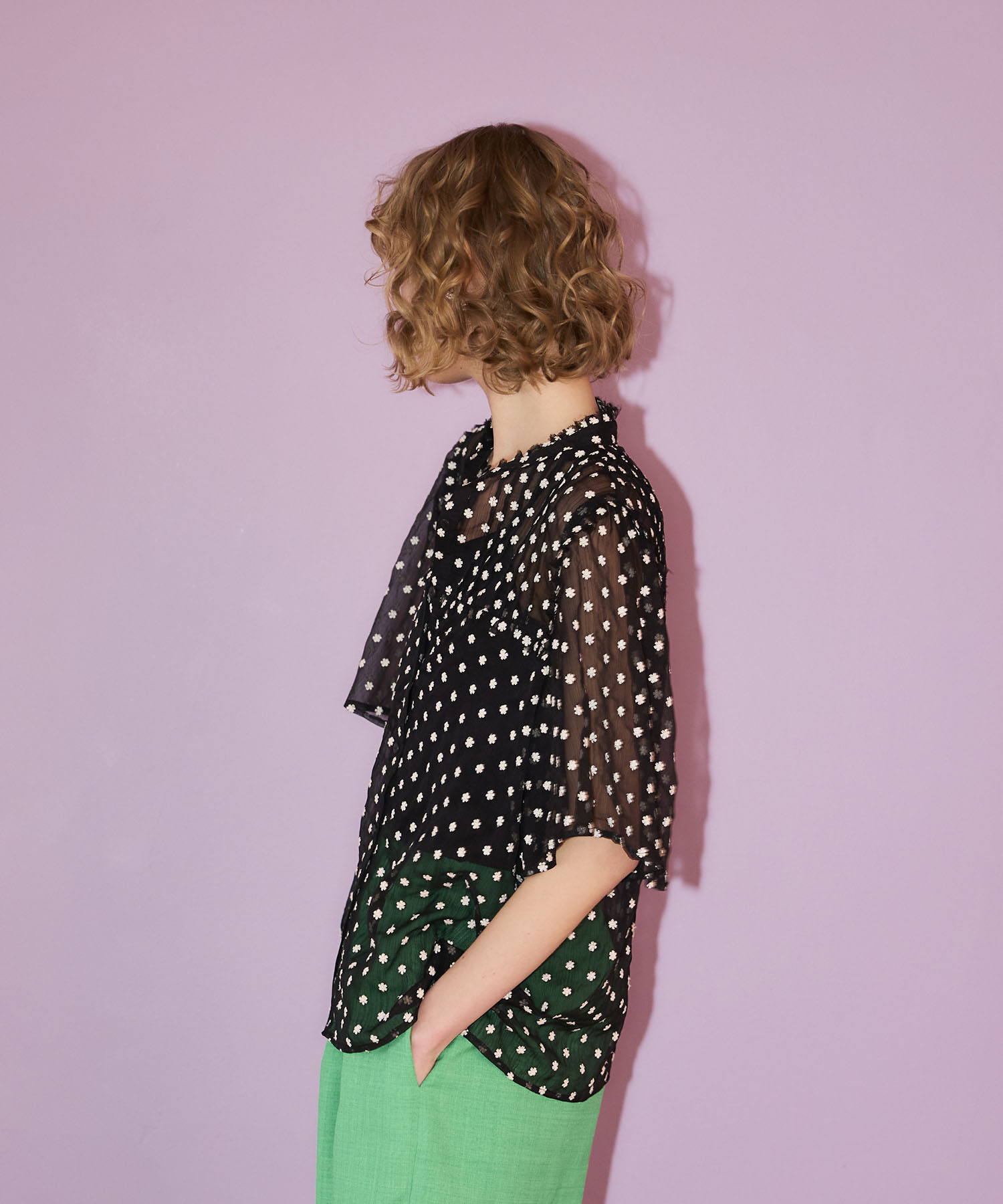 楊柳フラワー刺繍ブラウス