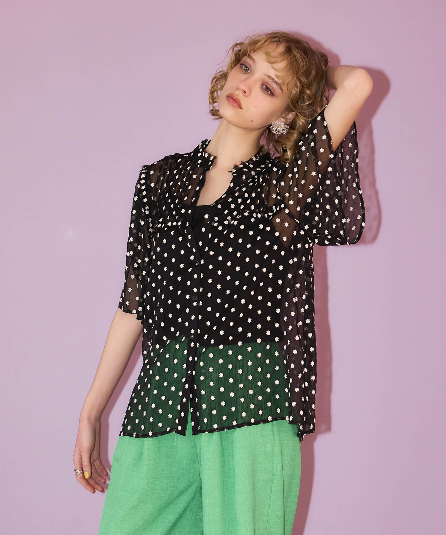 楊柳フラワー刺繍ブラウス