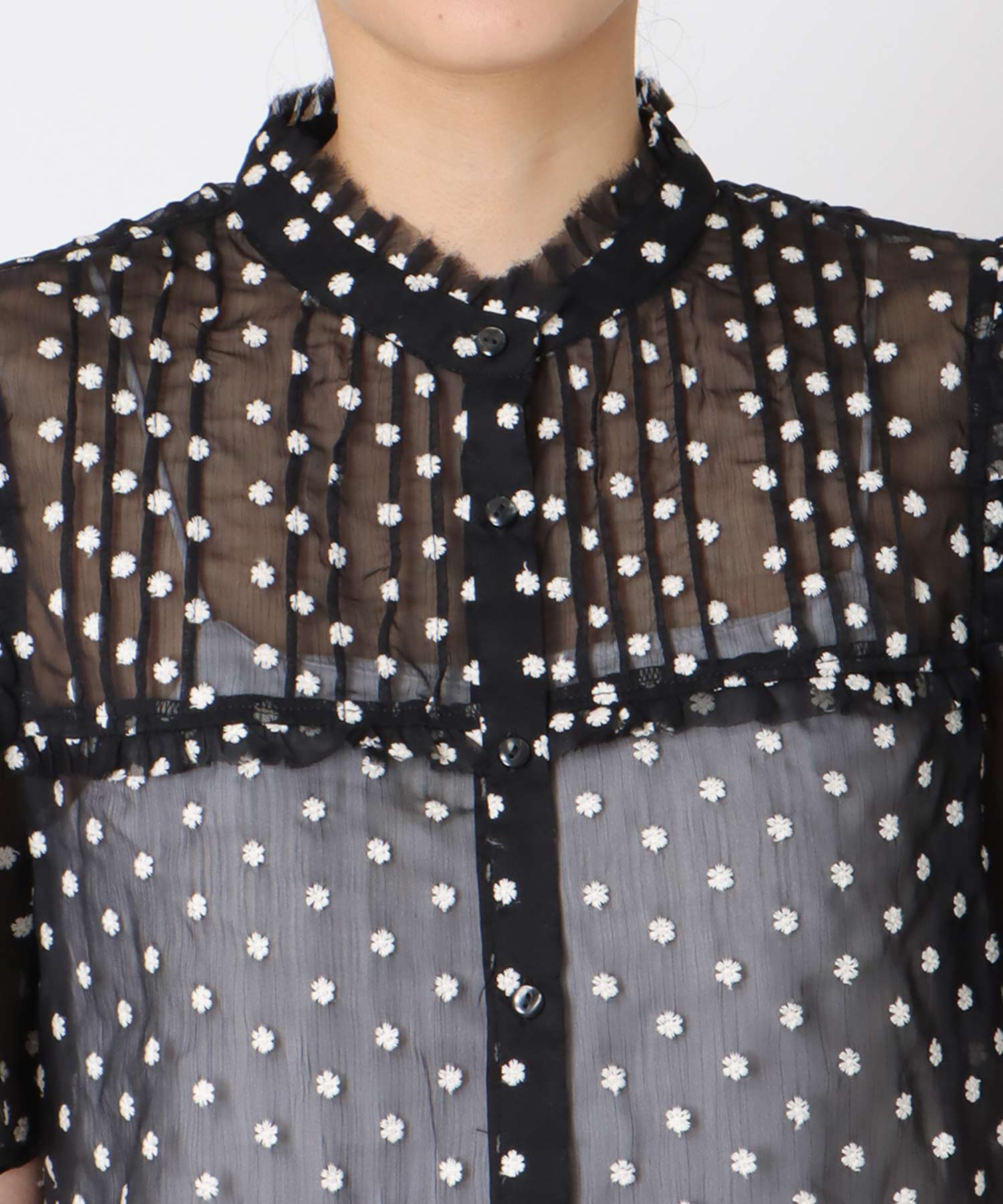 楊柳フラワー刺繍ブラウス