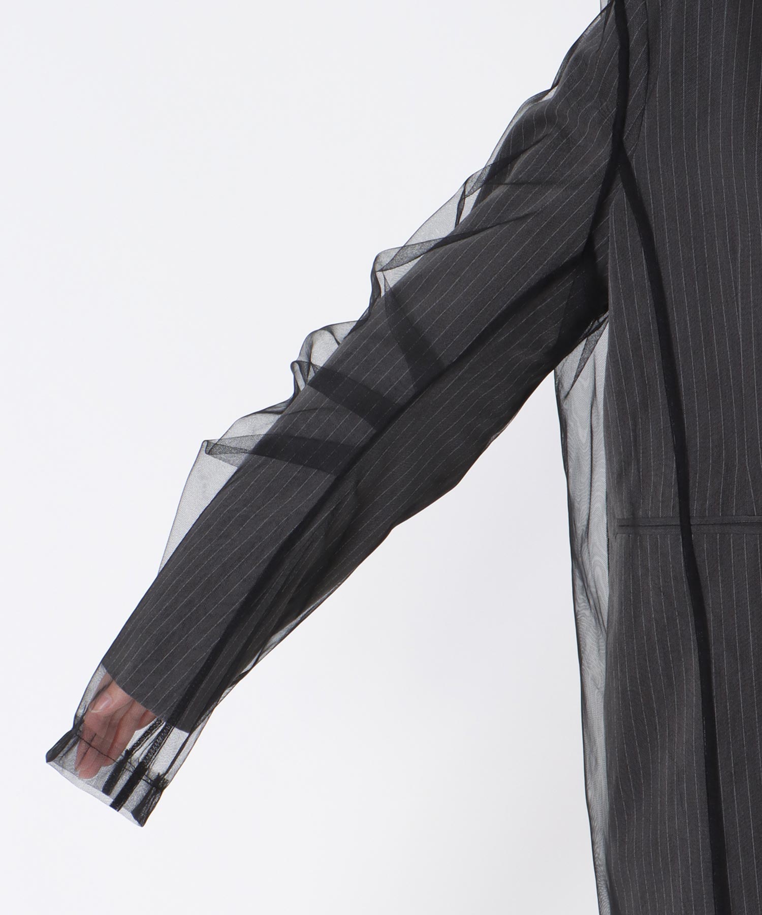 ボクシーレイヤードチュールジャケット